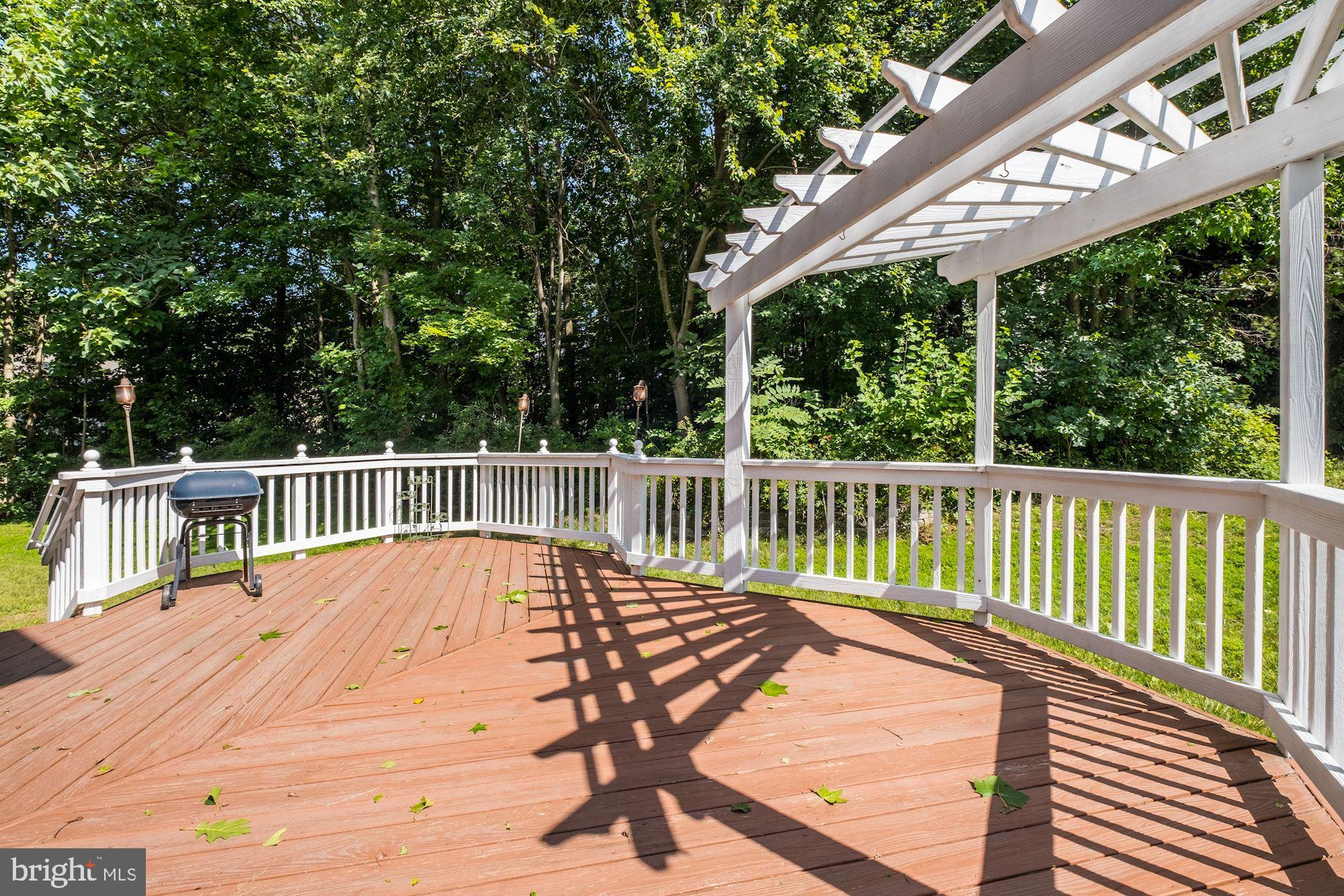 BERKSHIRE WOODS - Residential