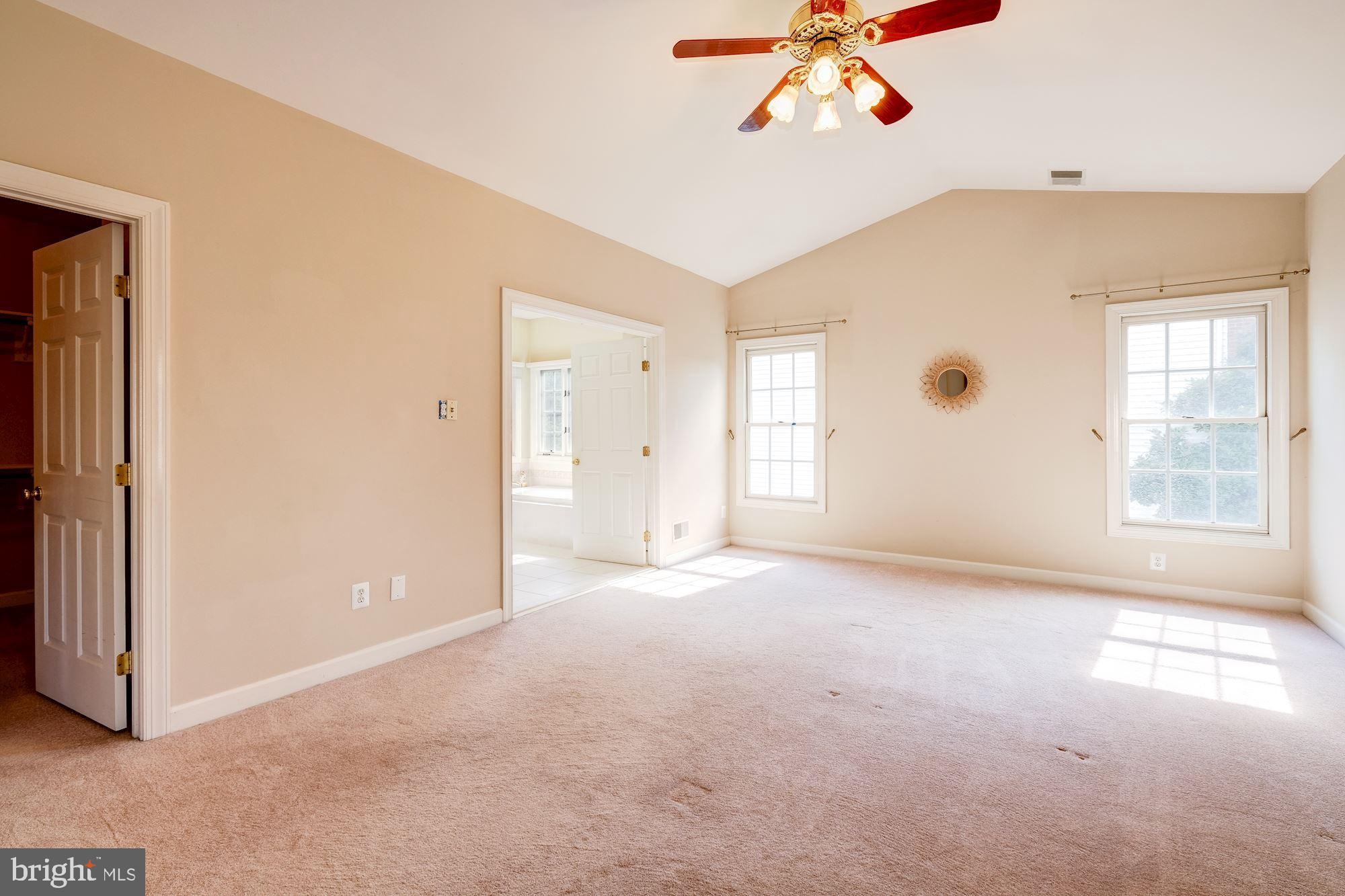 BERKSHIRE WOODS - Residential