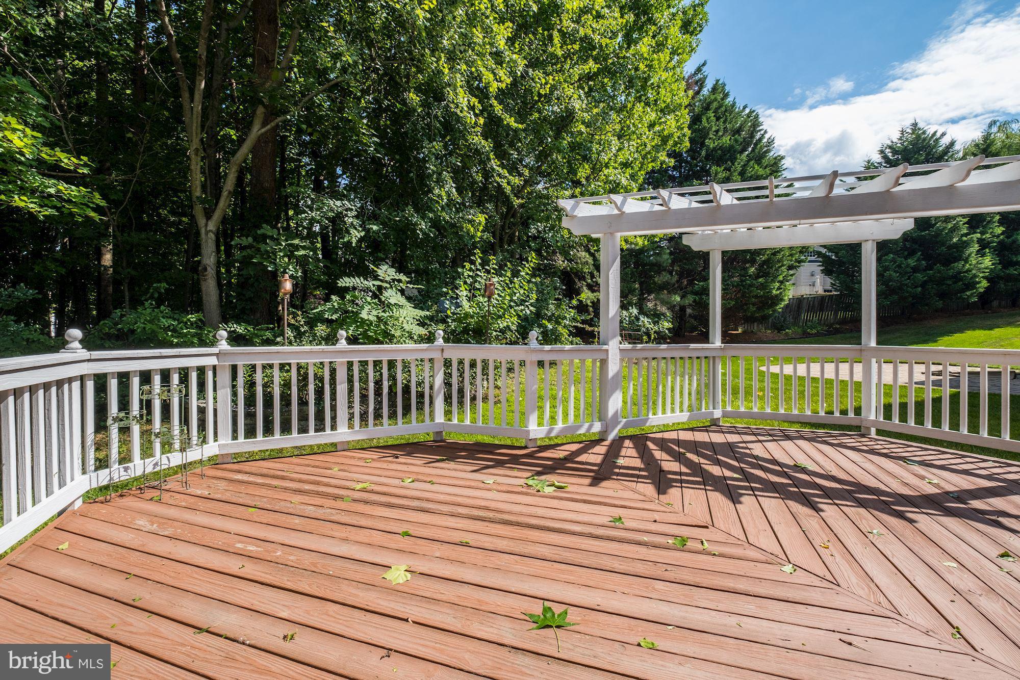 BERKSHIRE WOODS - Residential