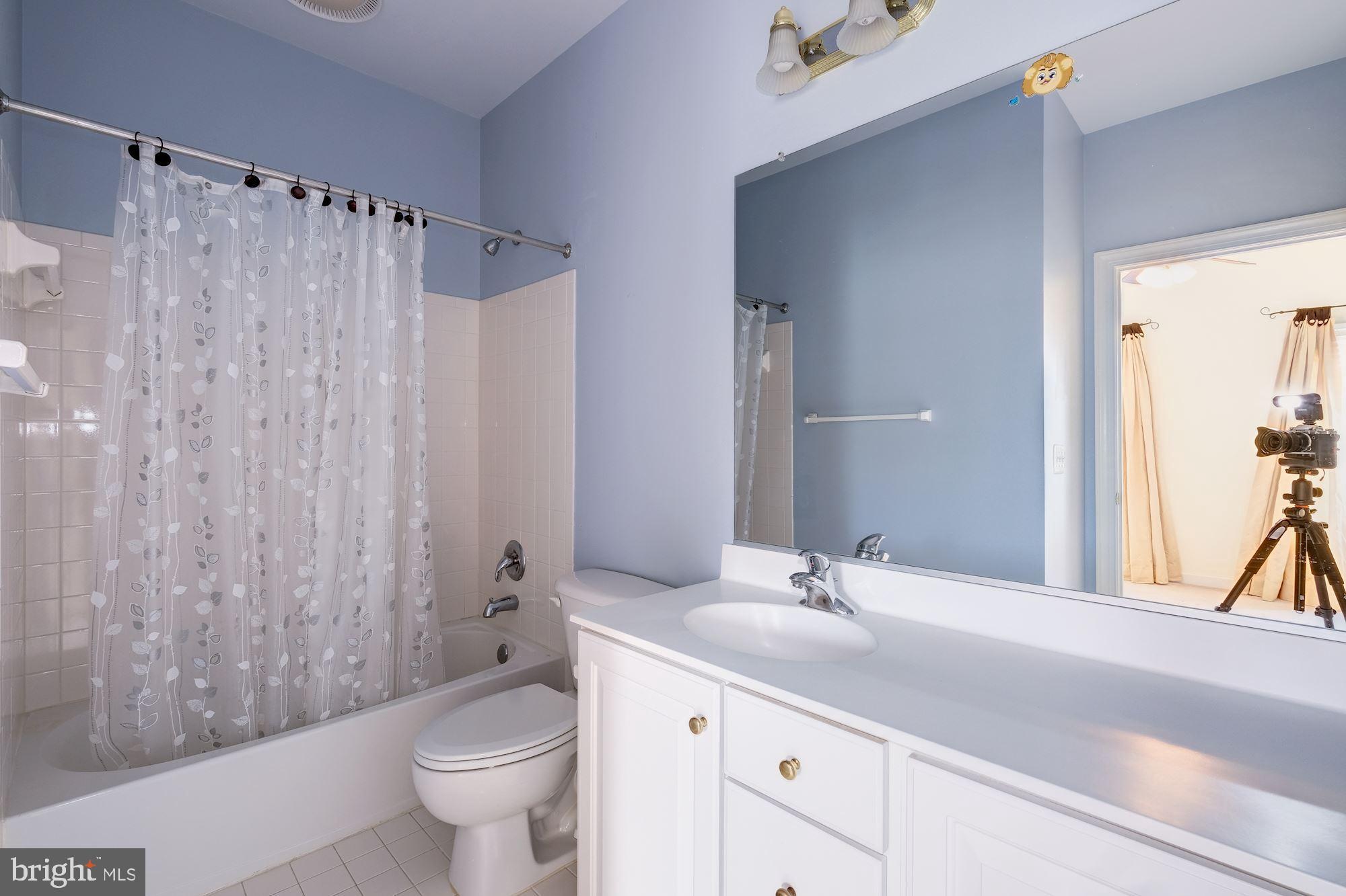 BERKSHIRE WOODS - Residential