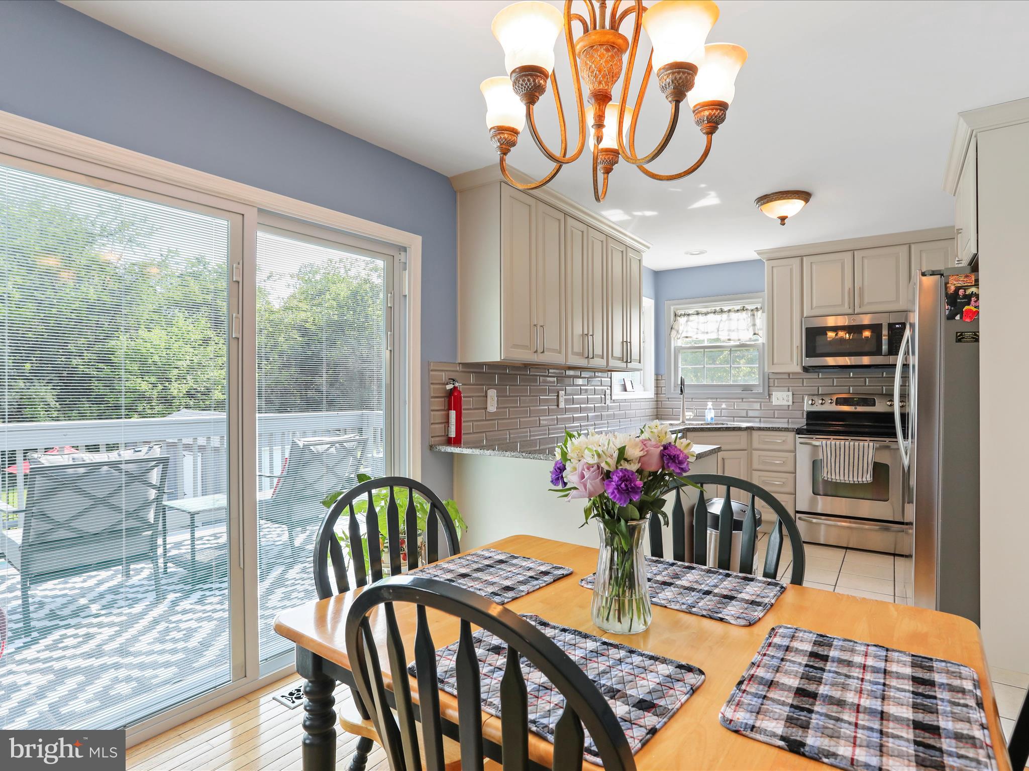 PARADISE ESTATES - Residential