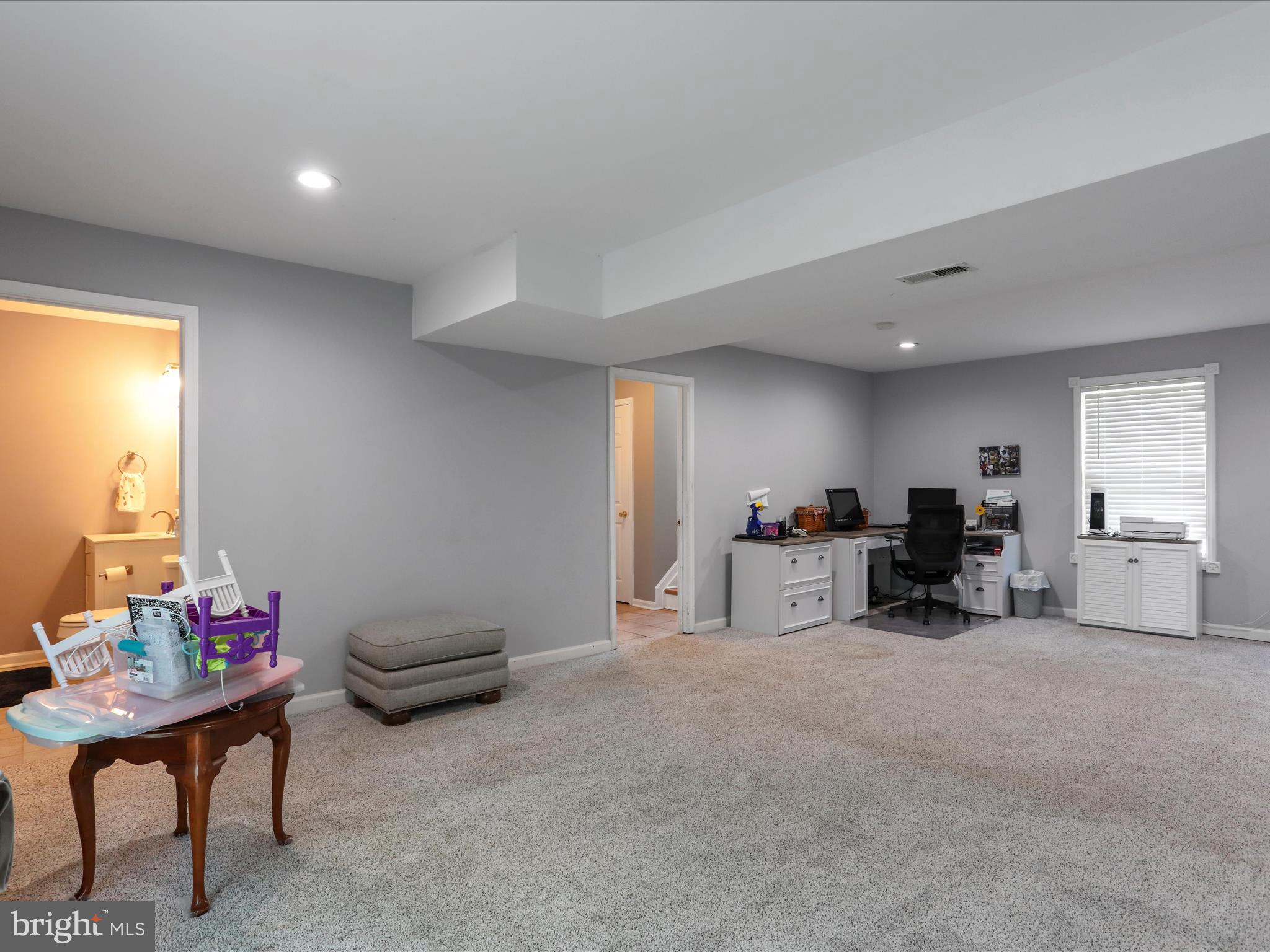 PARADISE ESTATES - Residential