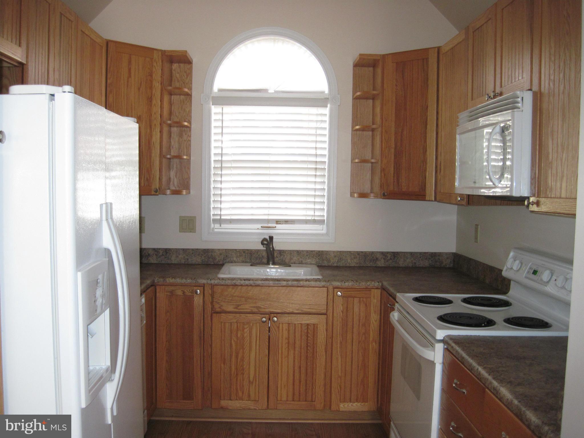 CEDAR COVE - Residential Lease