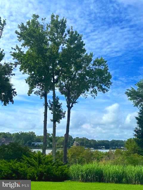 308 MONROE POINT DRIVE