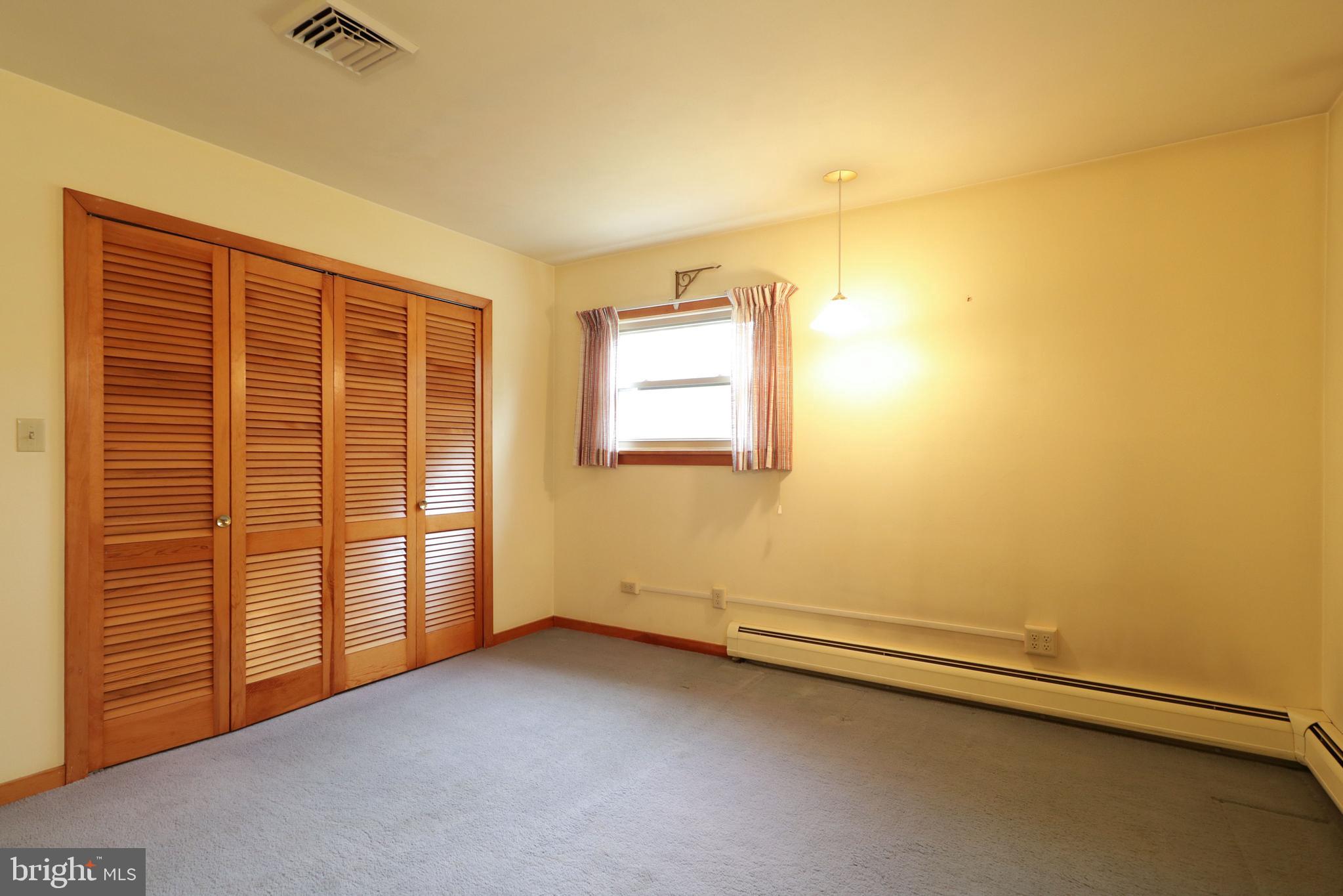 COLLEGE HEIGHTS - Residential