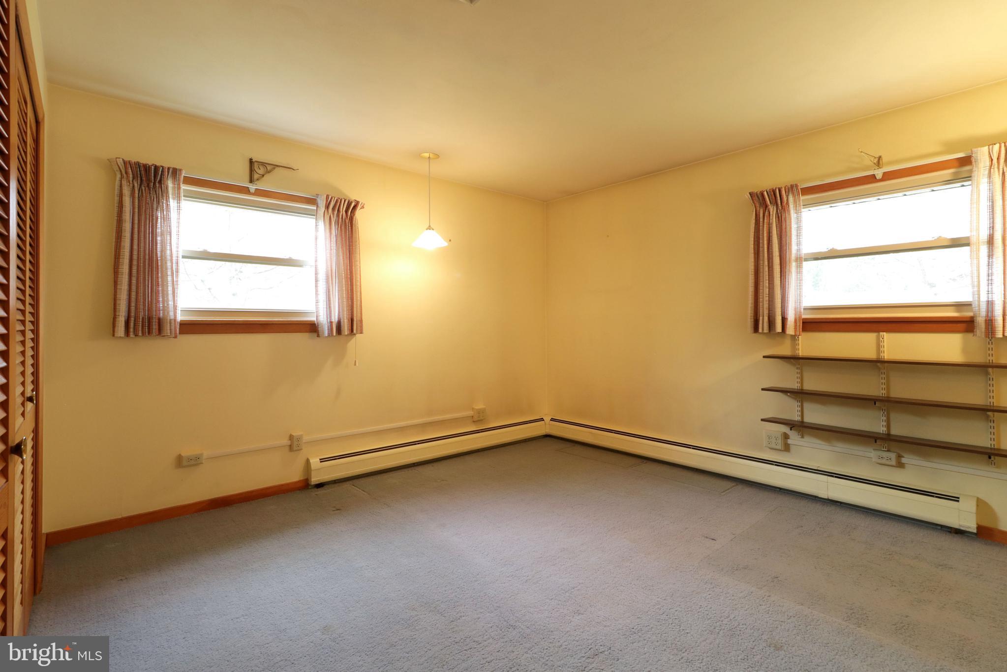 COLLEGE HEIGHTS - Residential