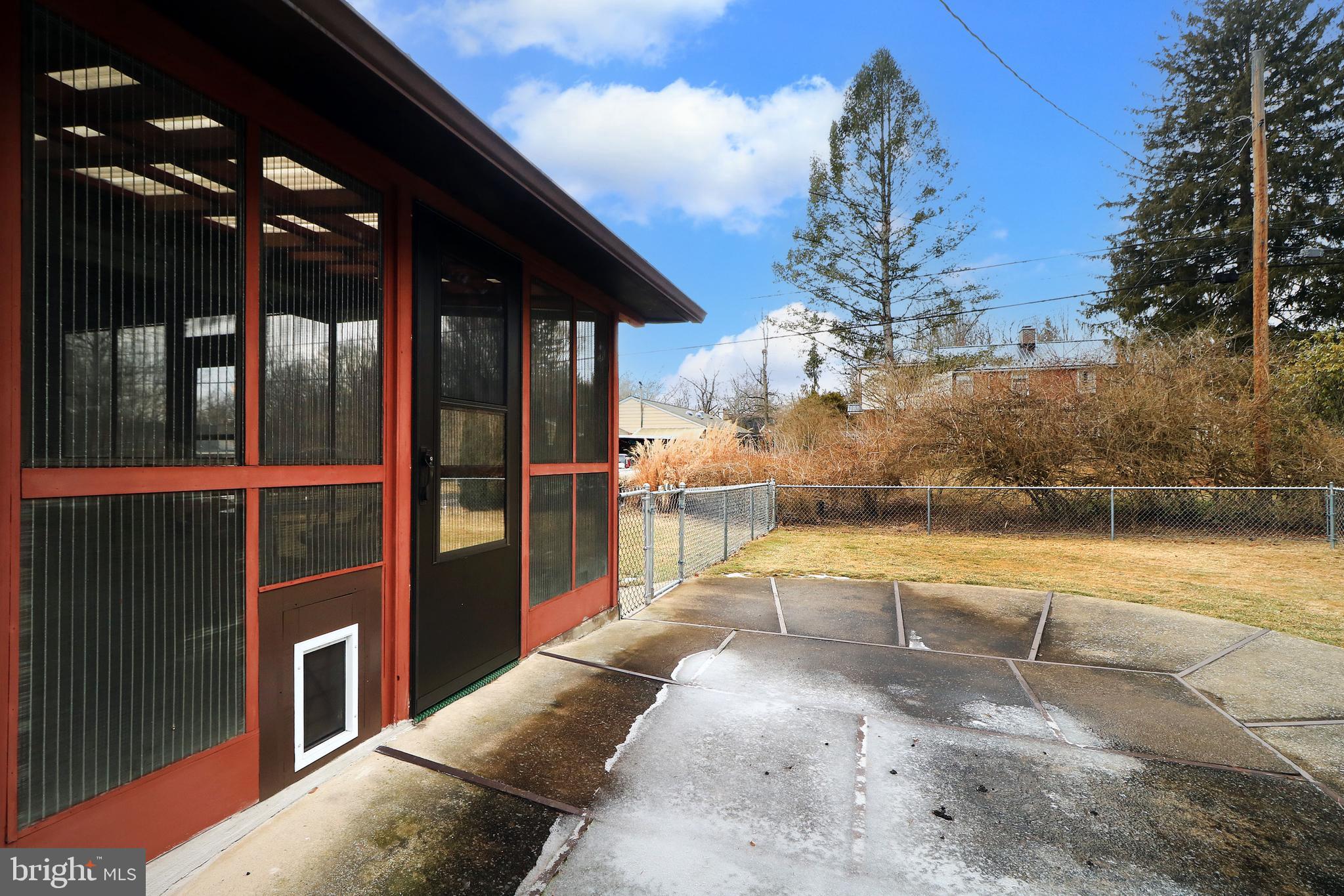 COLLEGE HEIGHTS - Residential