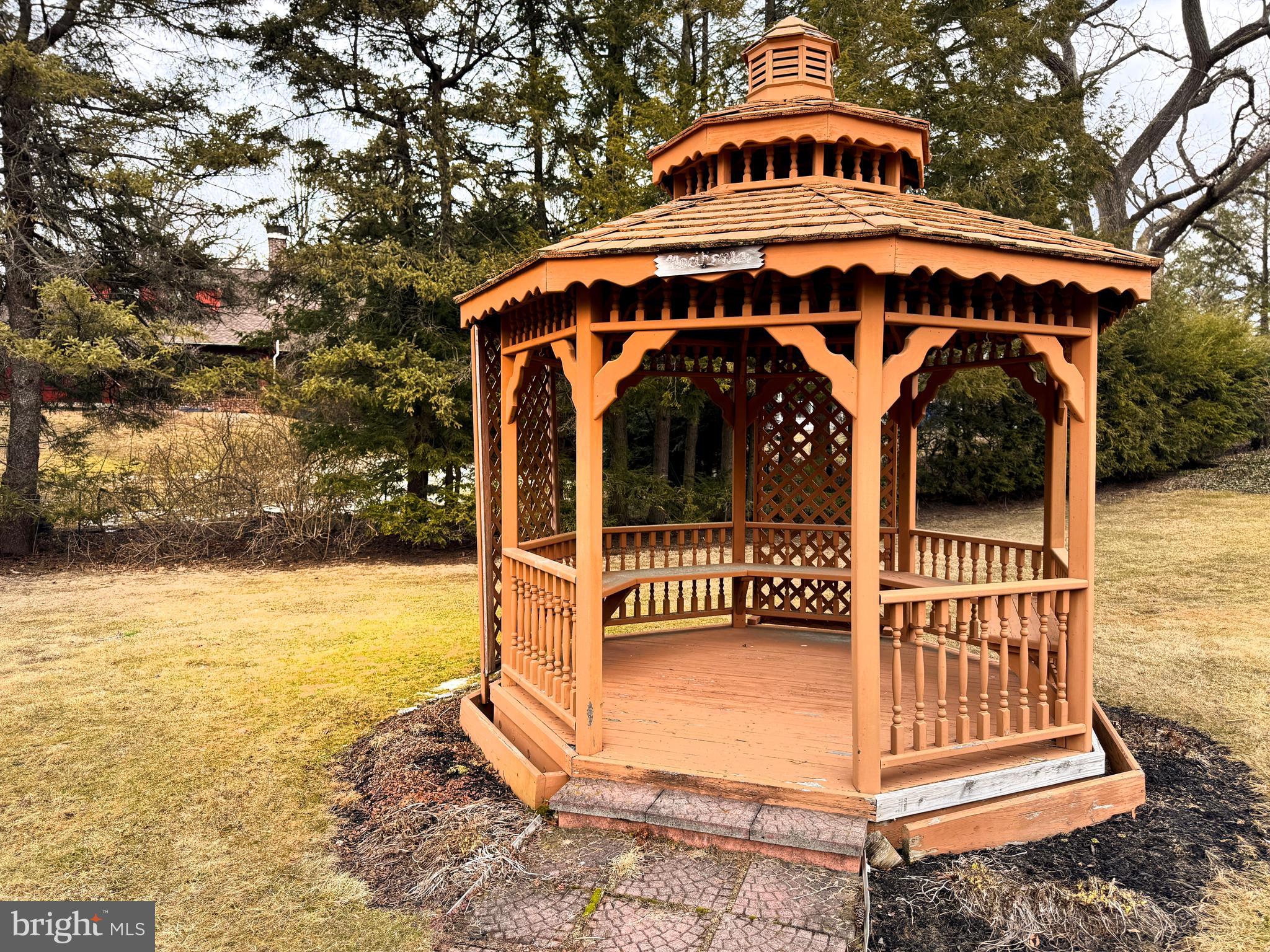 COLLEGE HEIGHTS - Residential