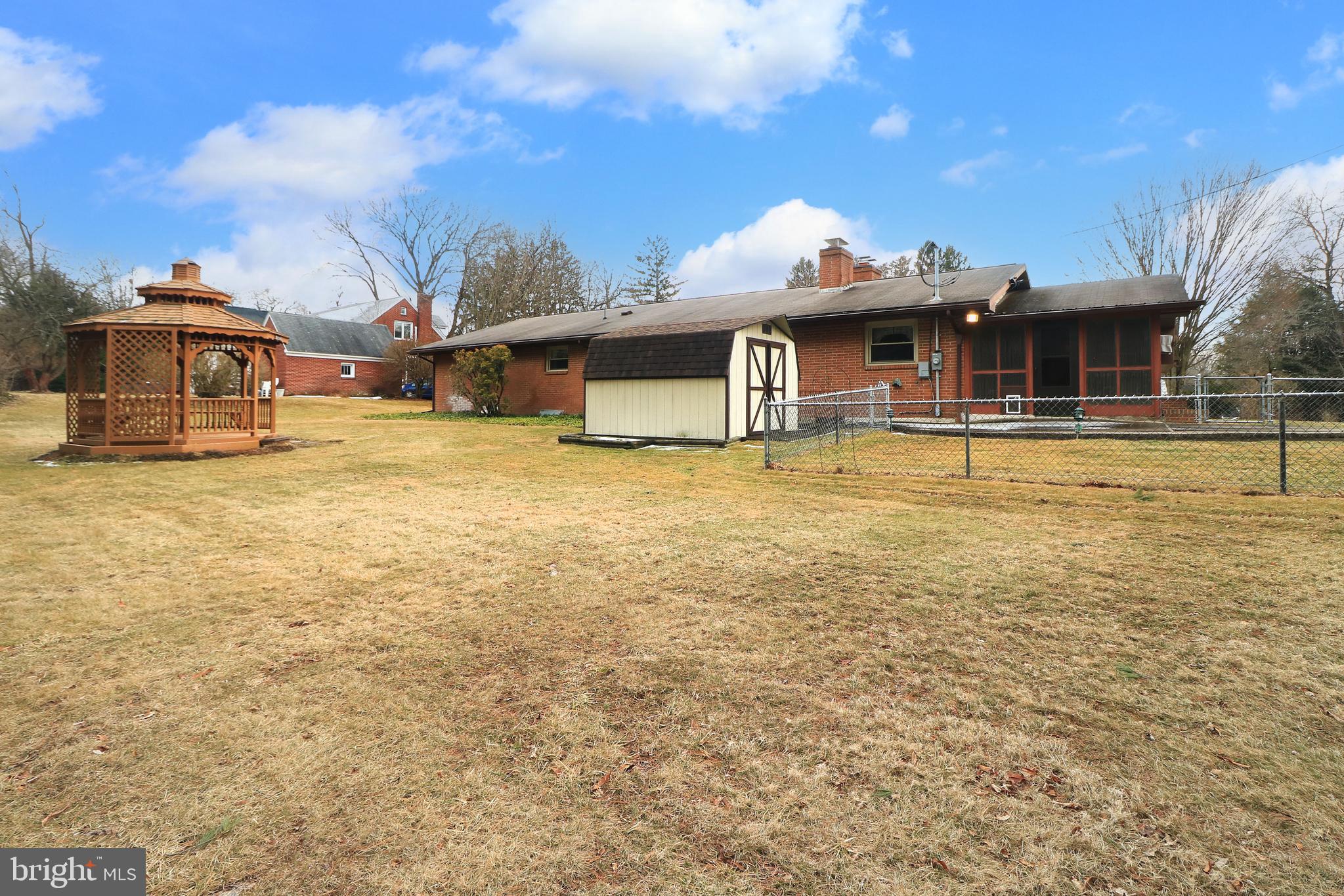 COLLEGE HEIGHTS - Residential