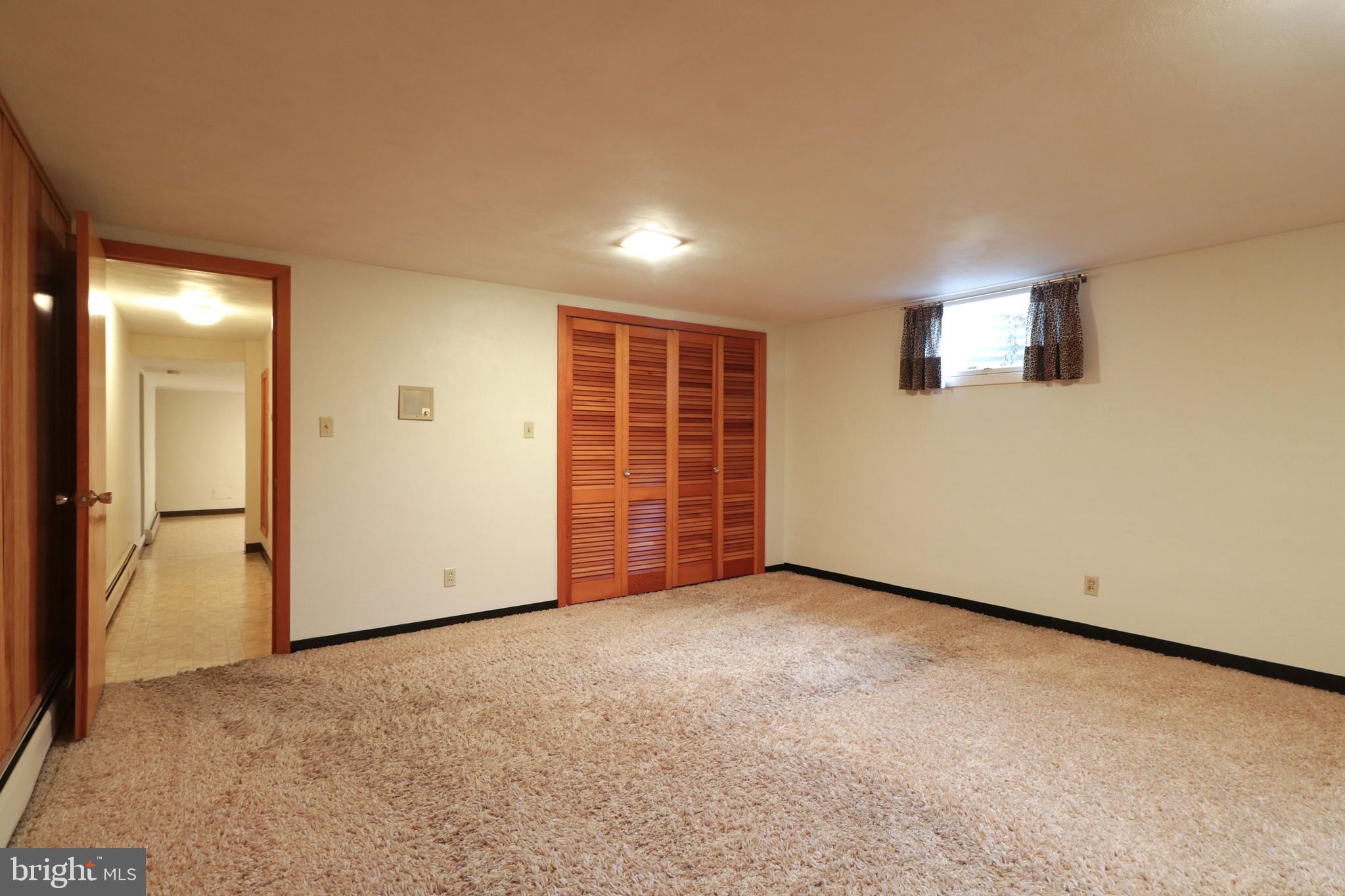 COLLEGE HEIGHTS - Residential