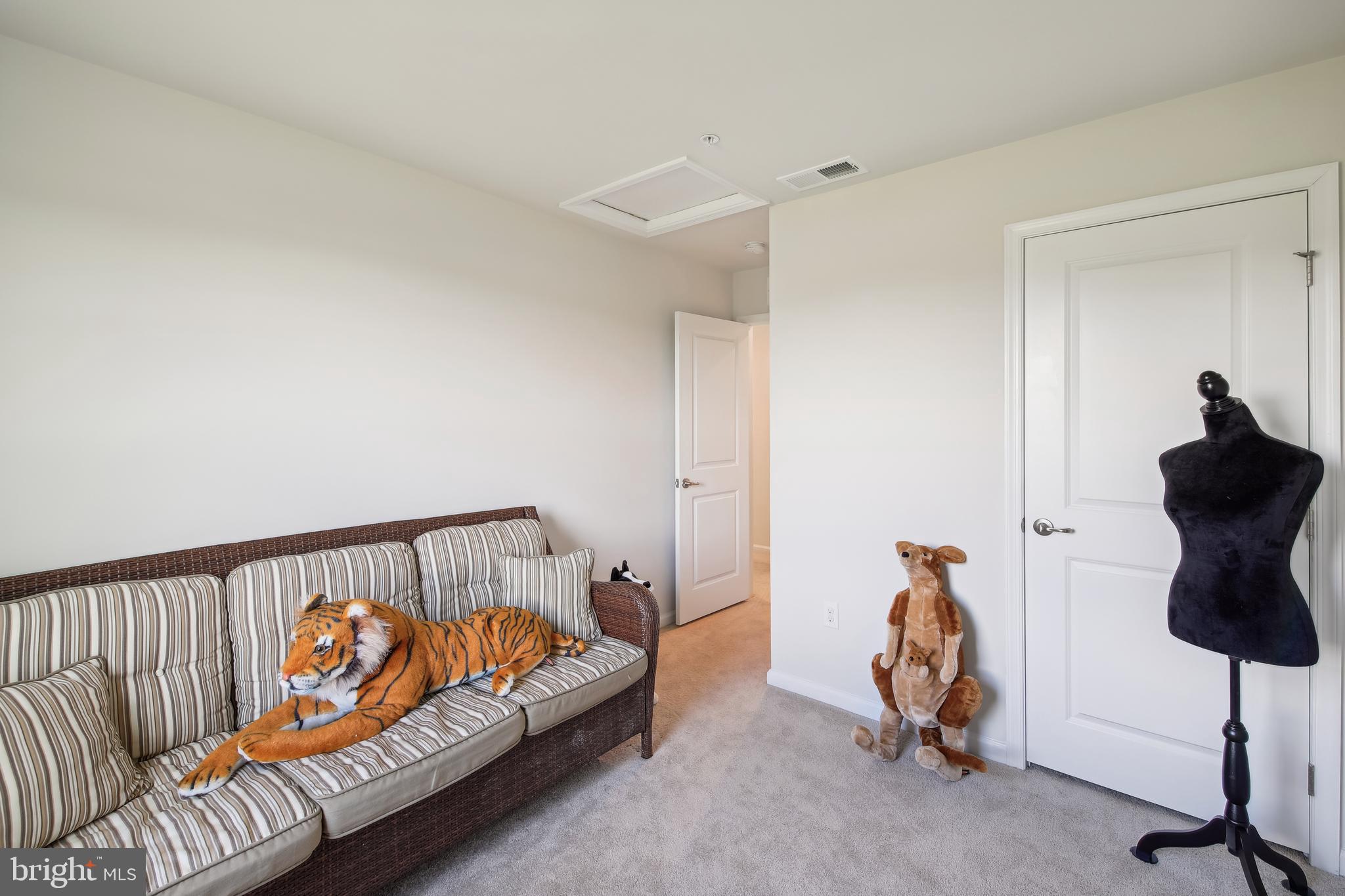 HERON PONDS - Residential