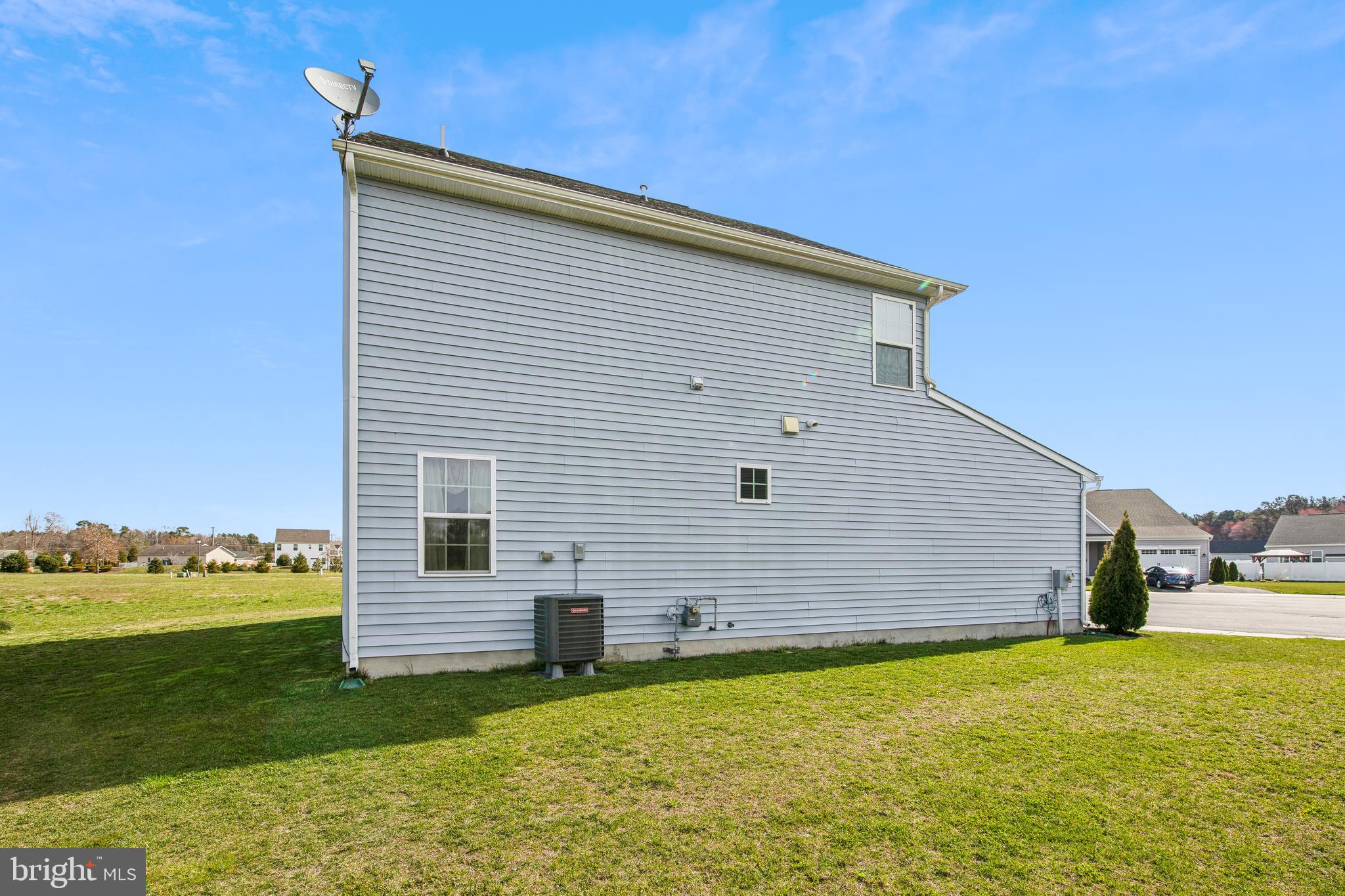 HERON PONDS - Residential