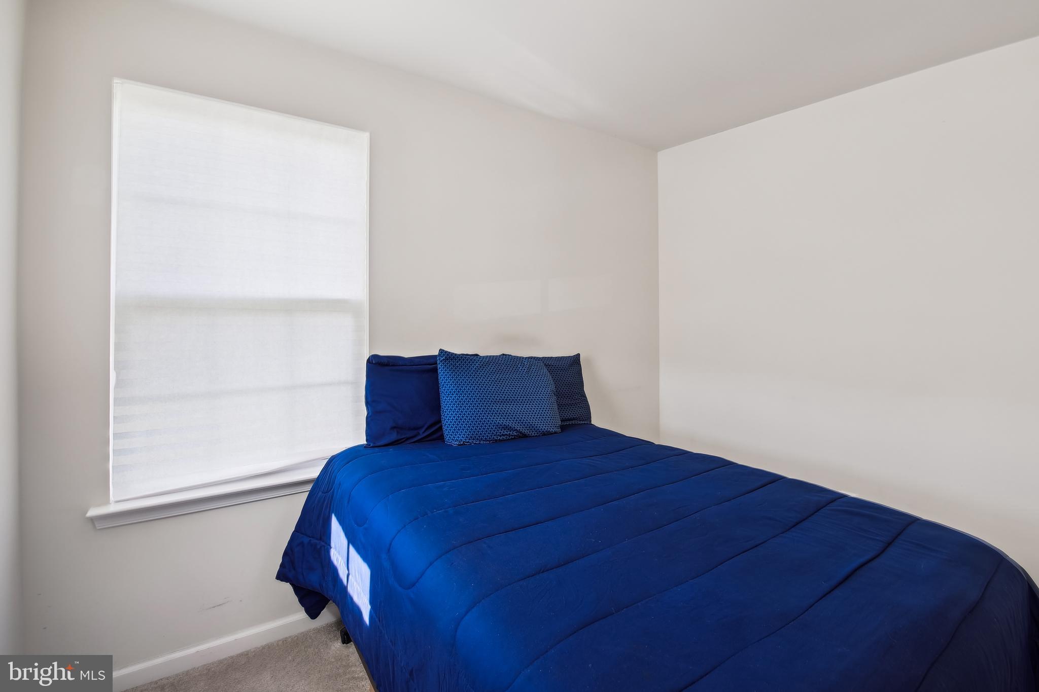 HERON PONDS - Residential