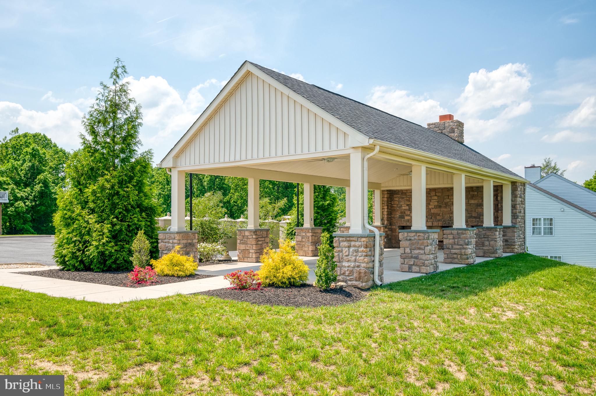 MAGNESS MILL - Residential Lease