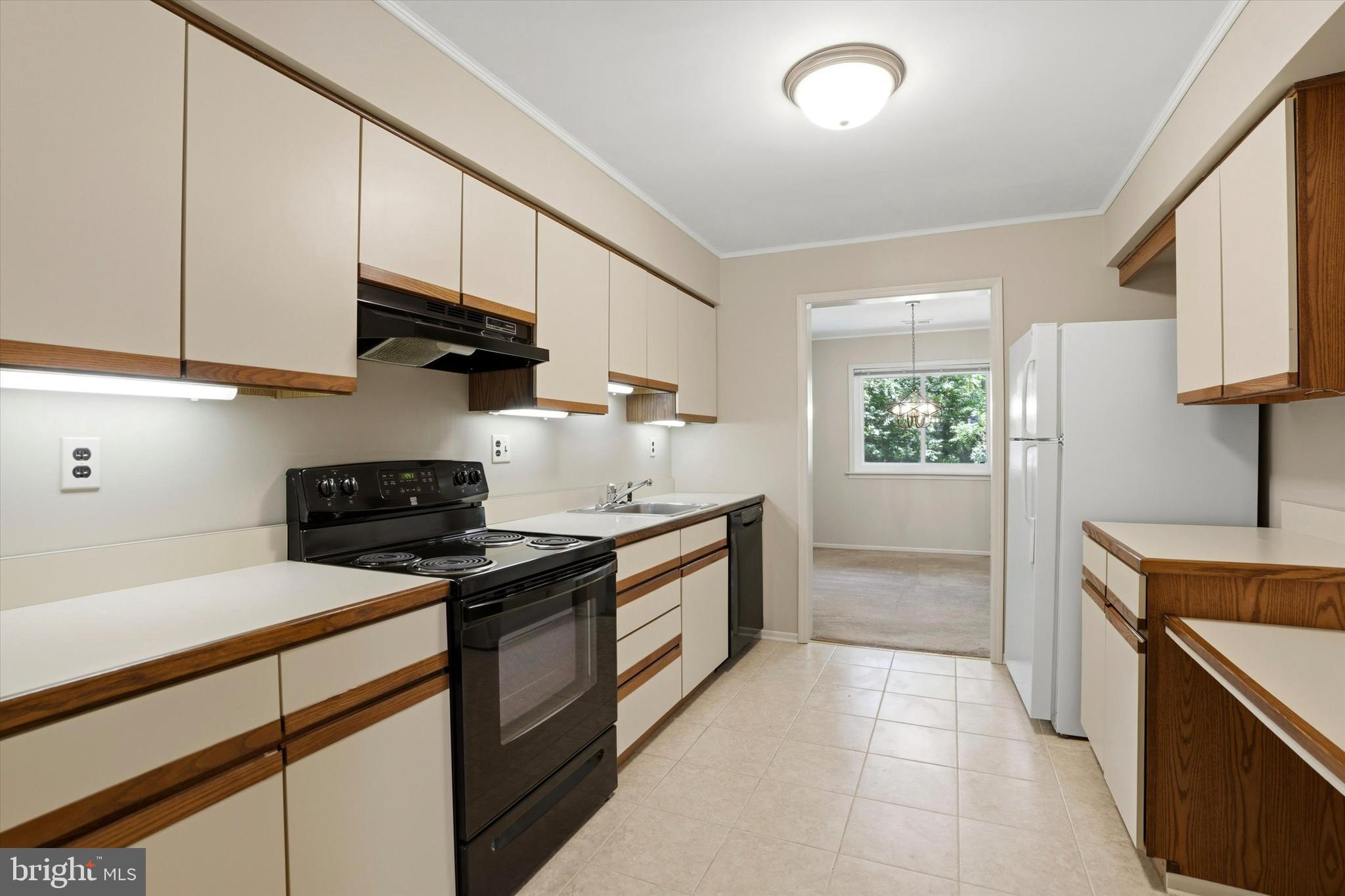 BRINTON WOODS - Residential