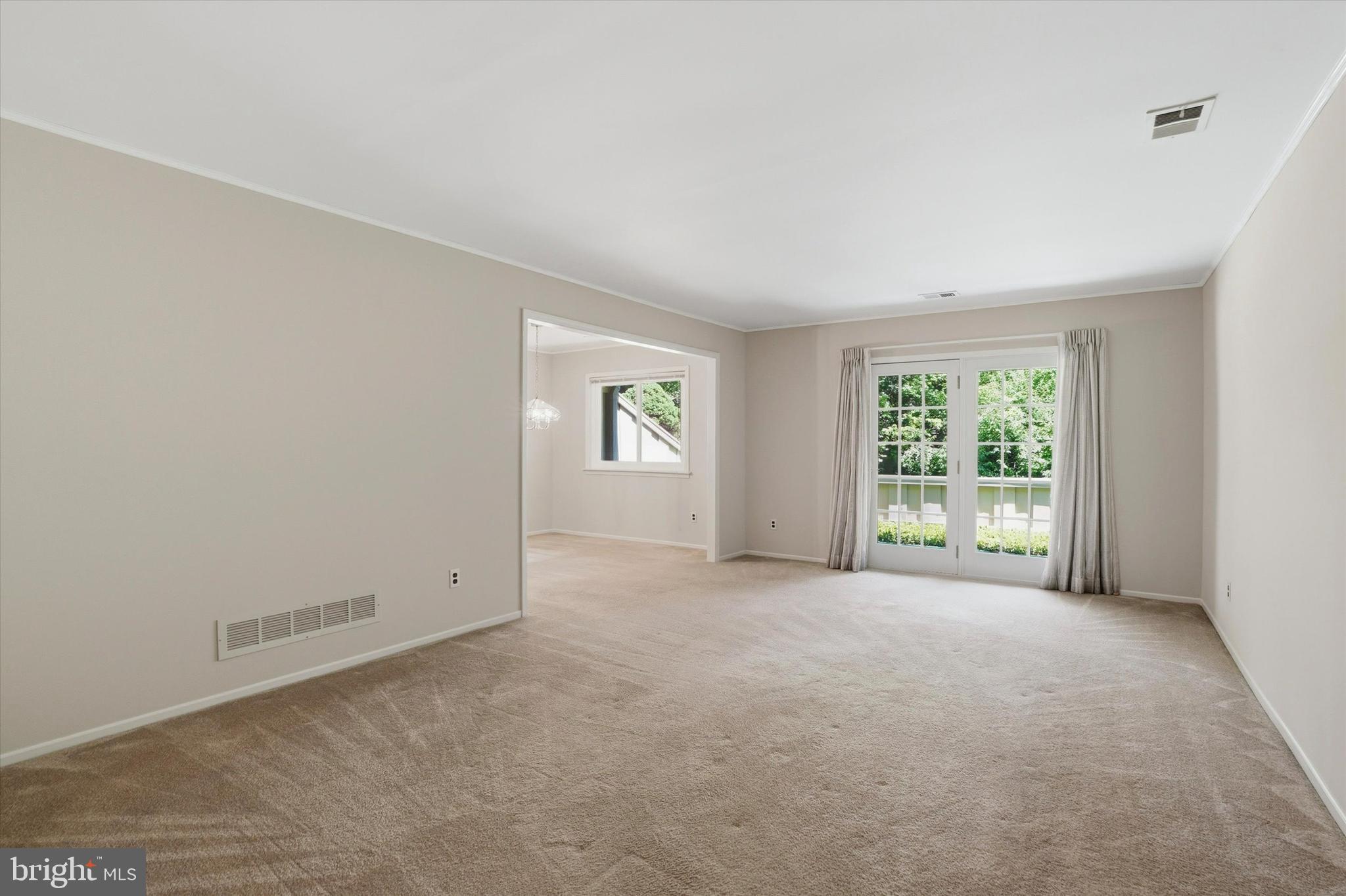BRINTON WOODS - Residential