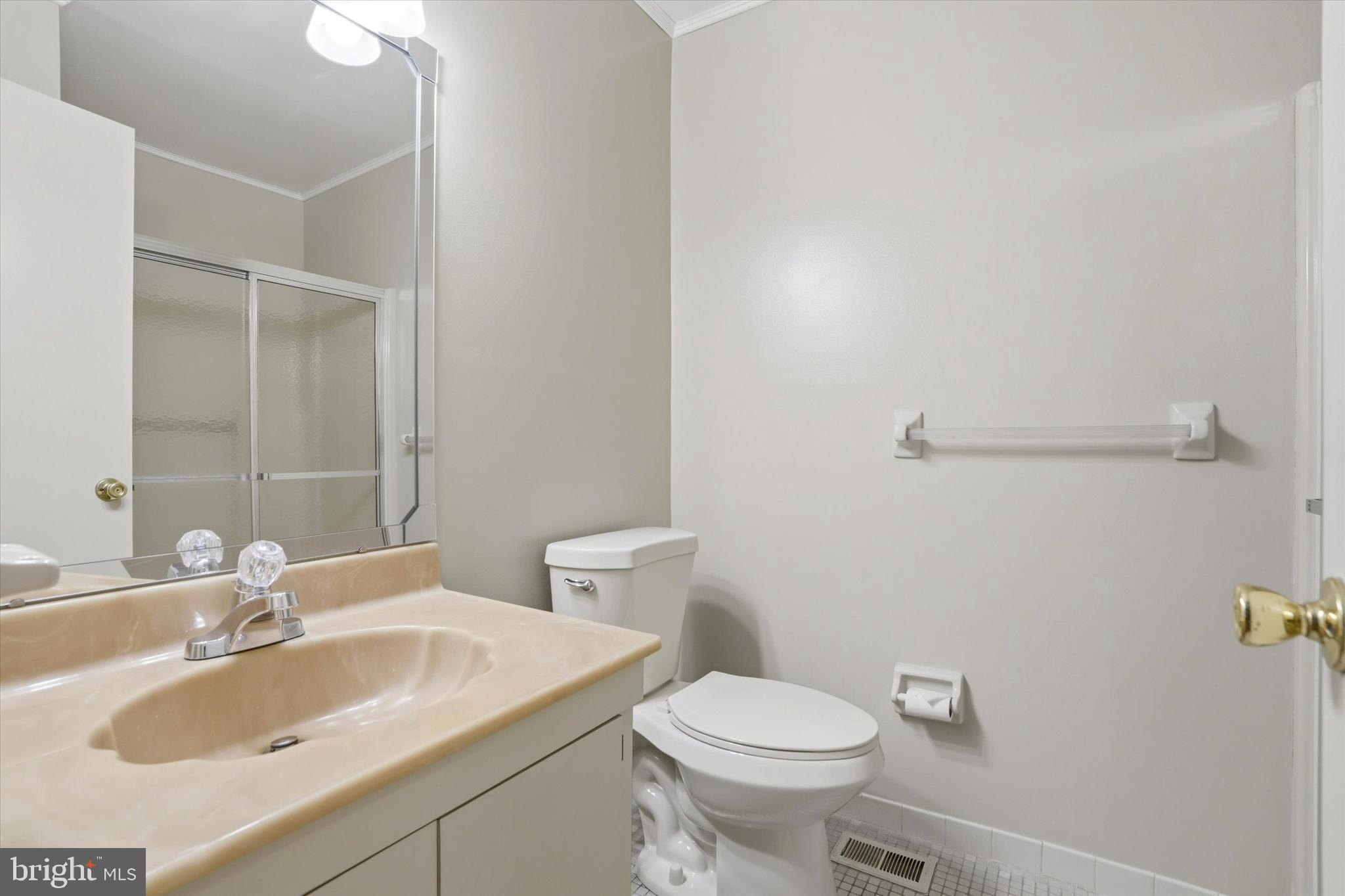 BRINTON WOODS - Residential