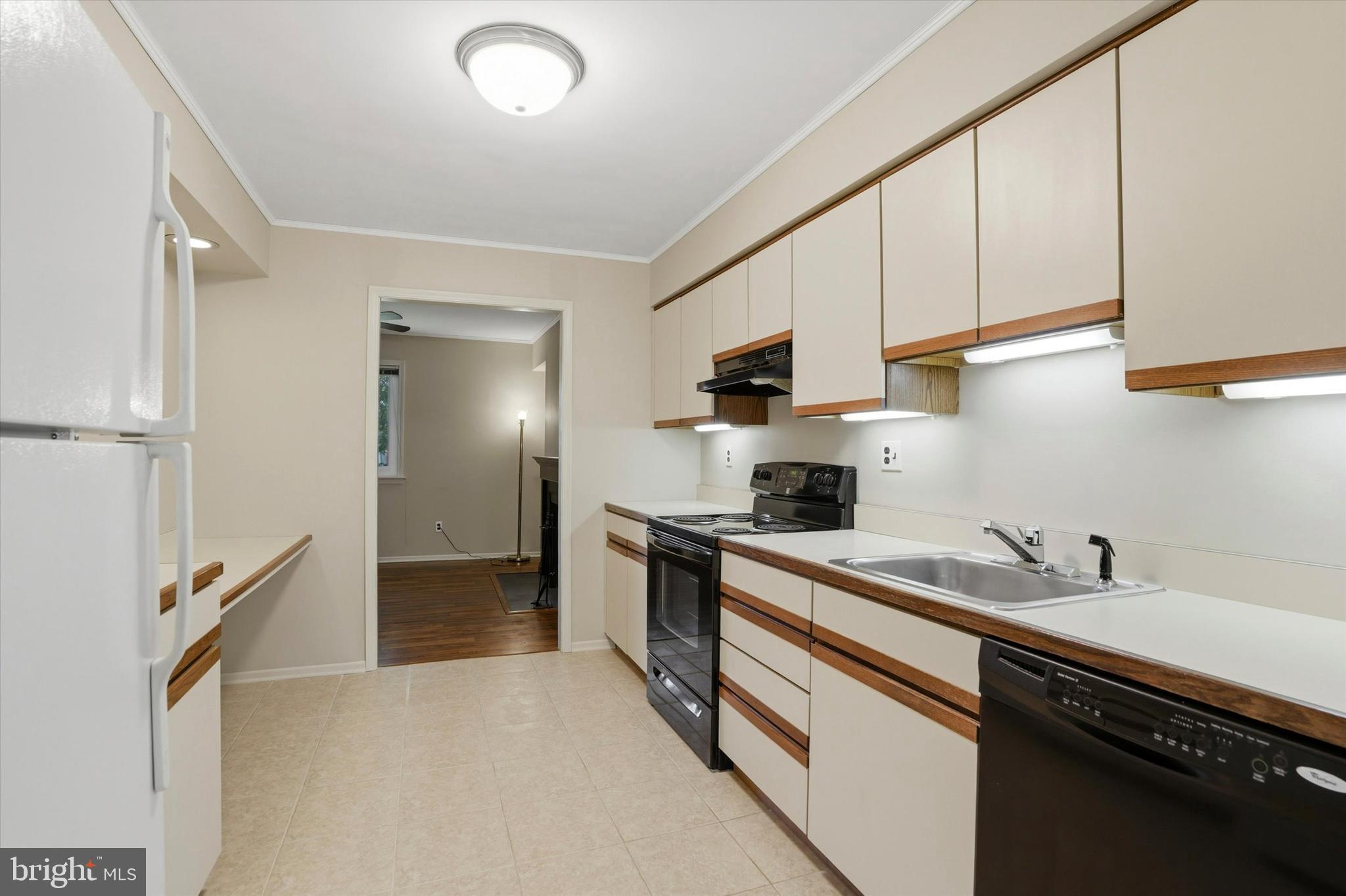 BRINTON WOODS - Residential
