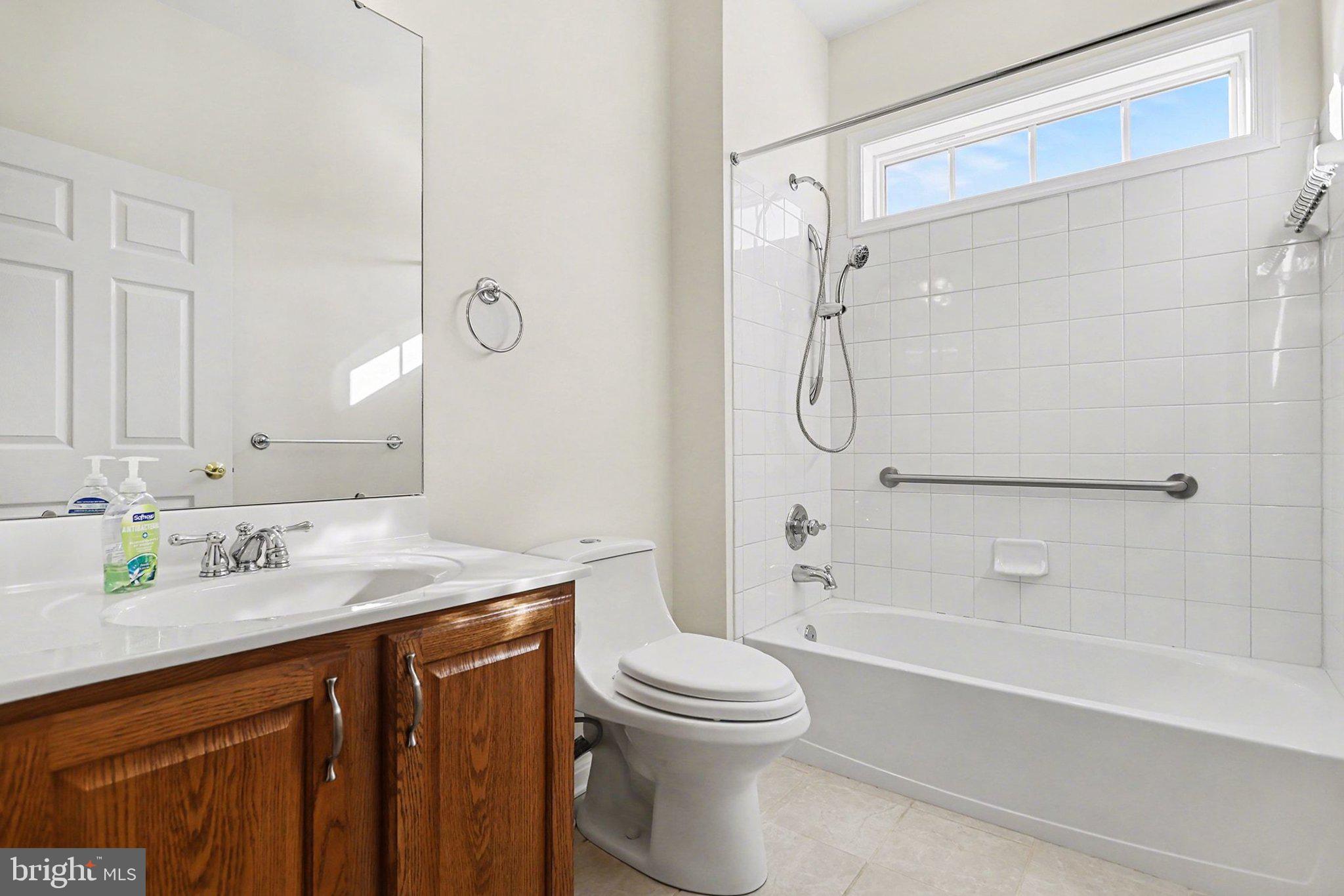 VILLAS AT CATTAIL - Residential