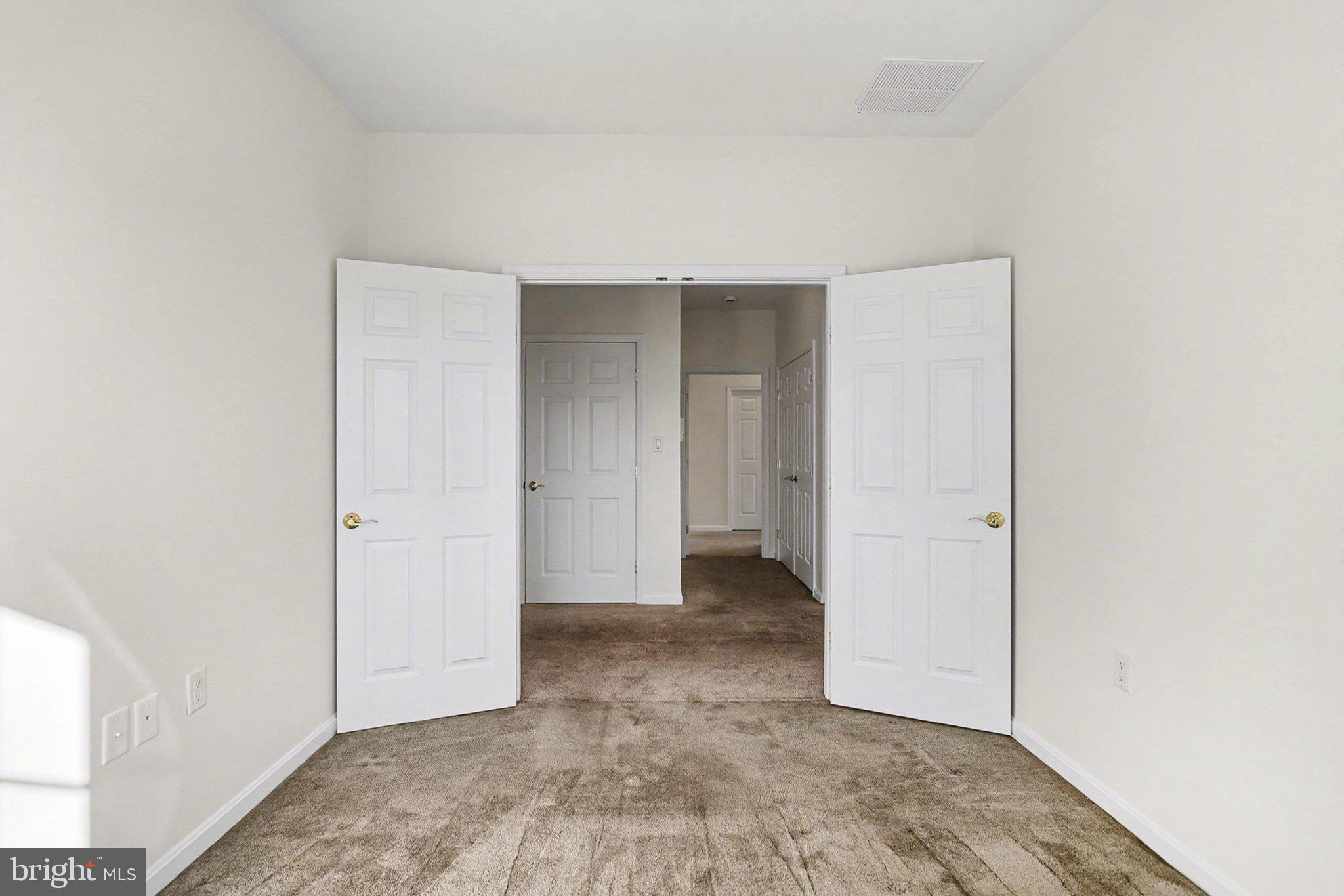 VILLAS AT CATTAIL - Residential