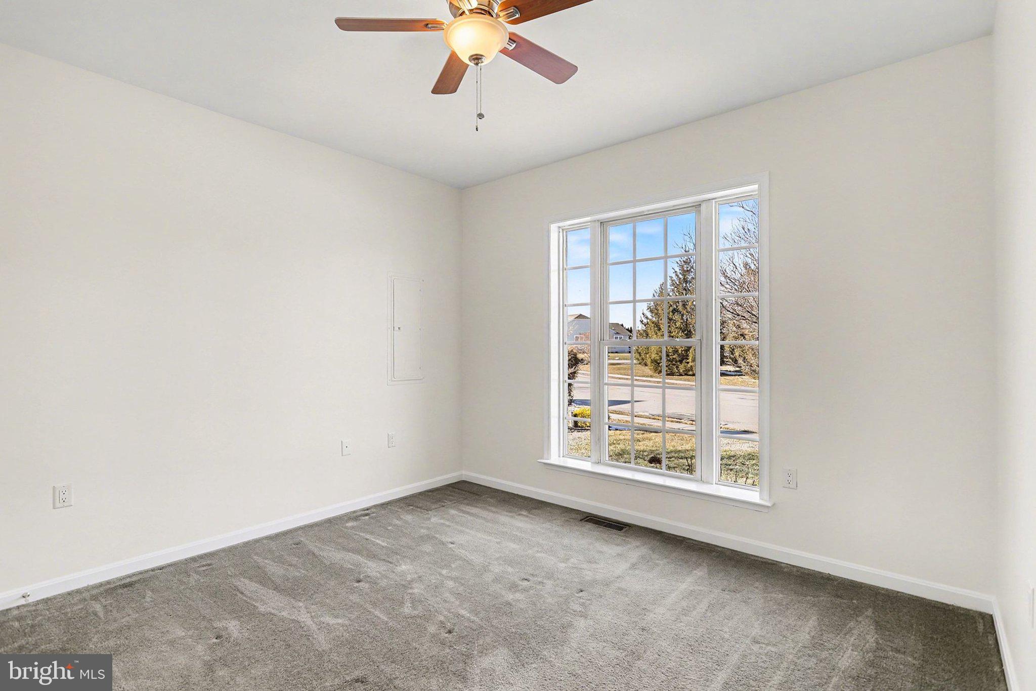 VILLAS AT CATTAIL - Residential