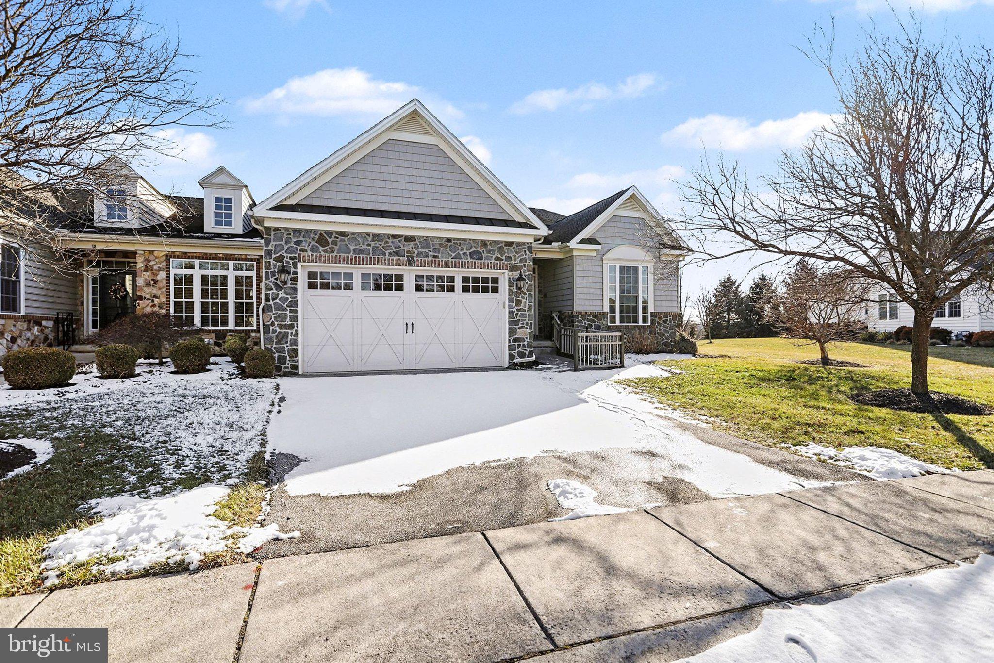 VILLAS AT CATTAIL - Residential