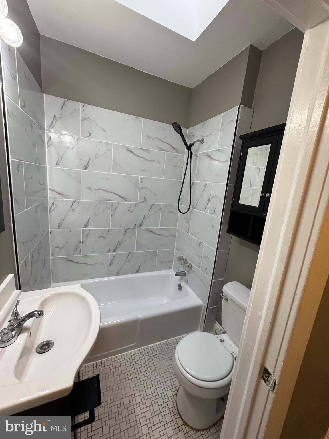 BROOKLYN - Residential Lease