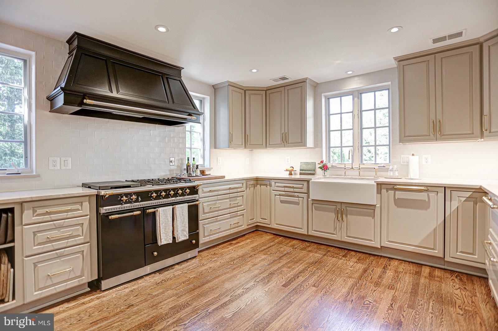 SUMNER - Residential