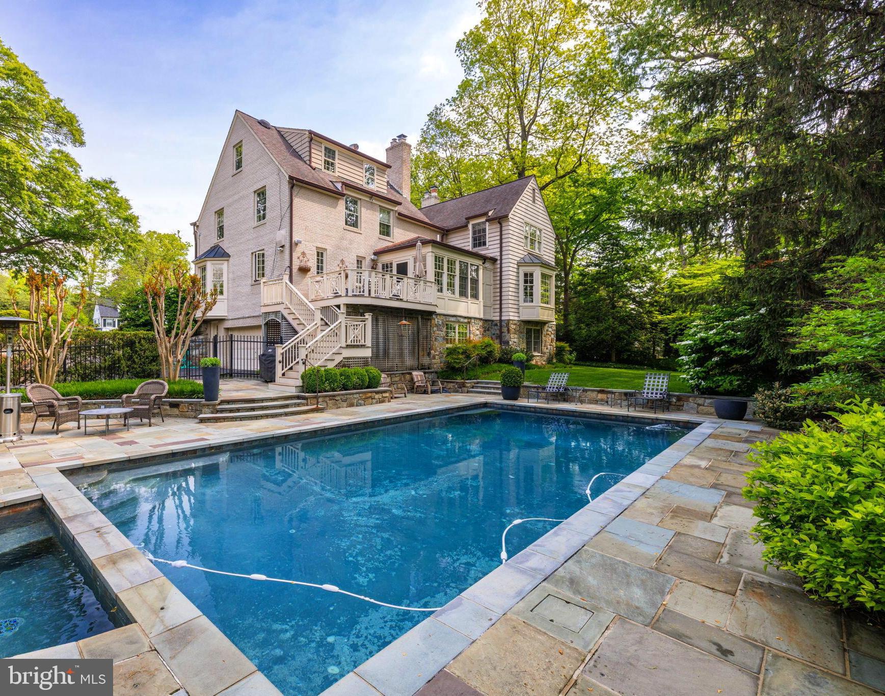 SUMNER - Residential