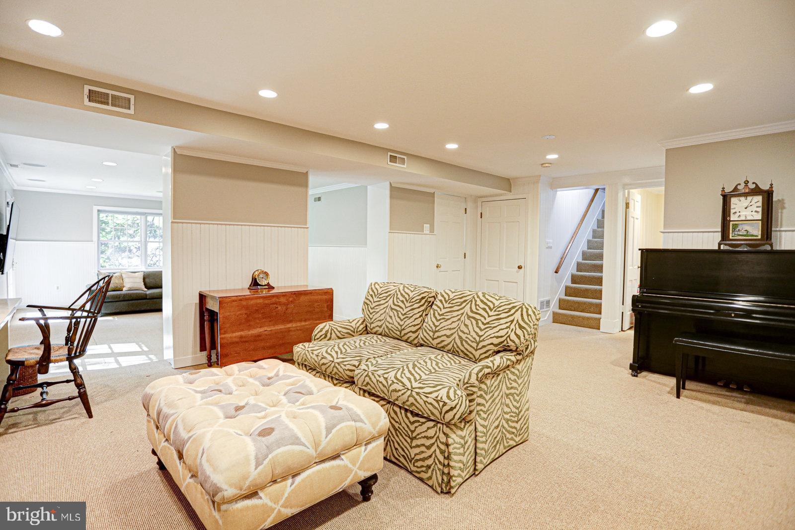 SUMNER - Residential