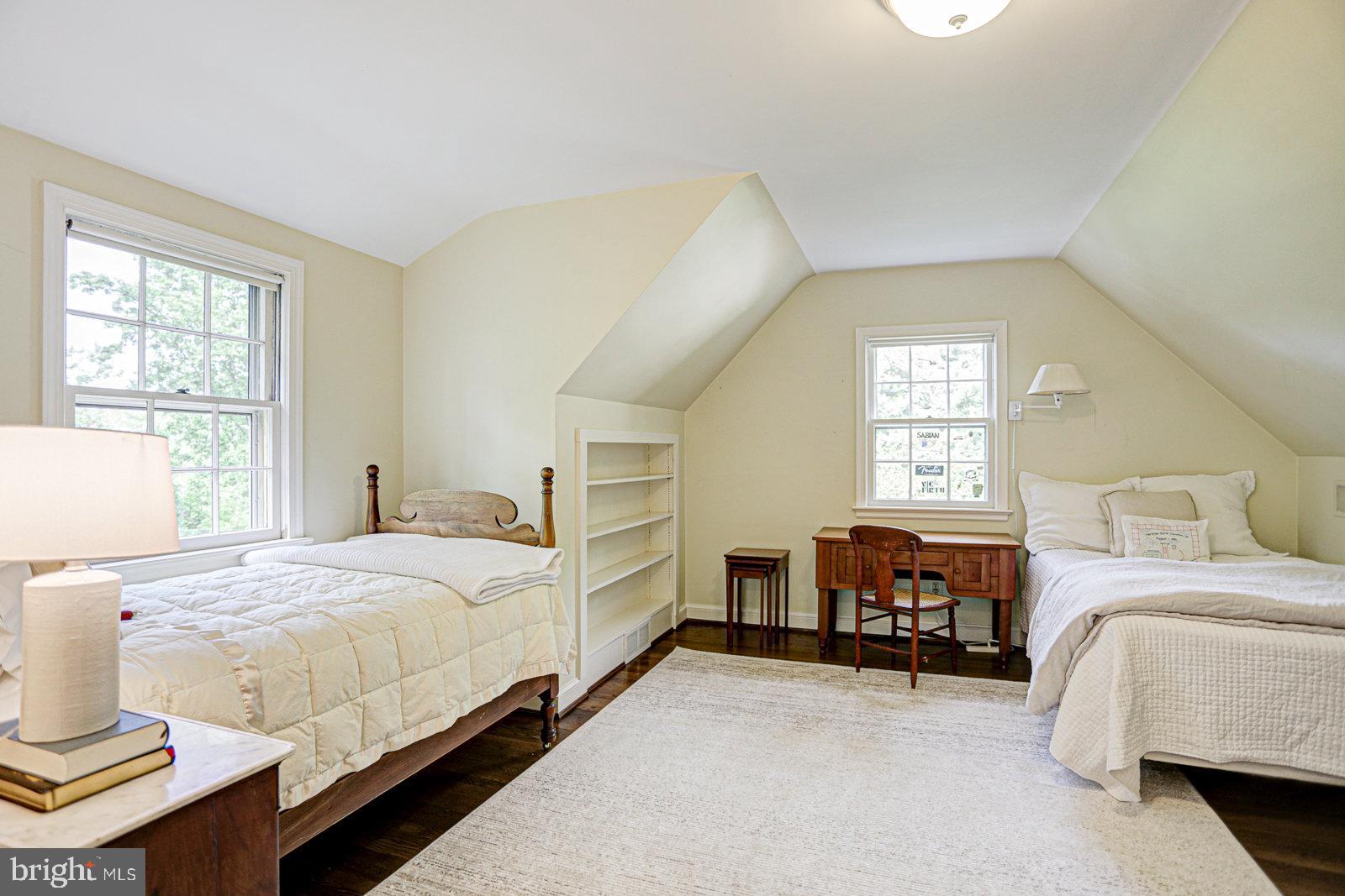 SUMNER - Residential