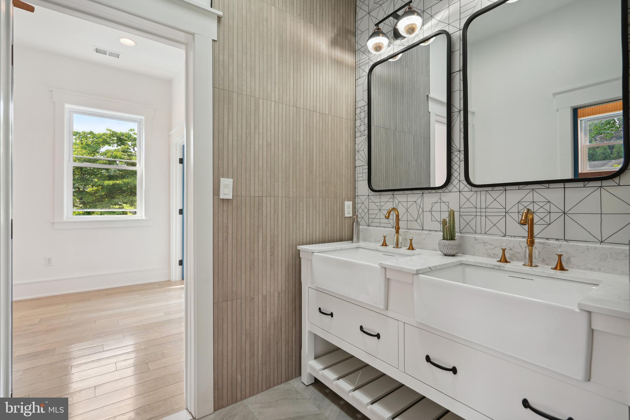 PINEHURST VILLAGE - Residential