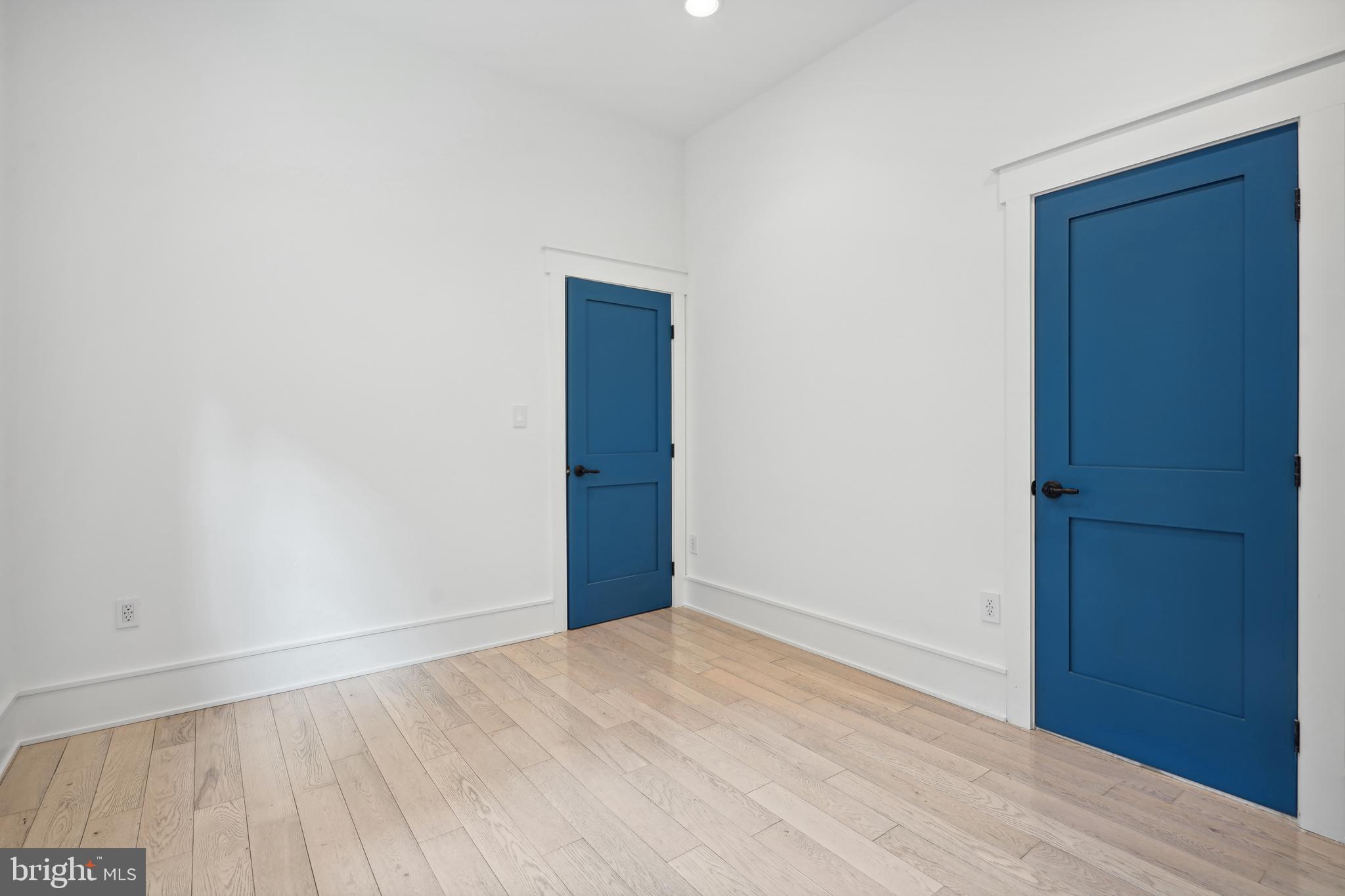 PINEHURST VILLAGE - Residential