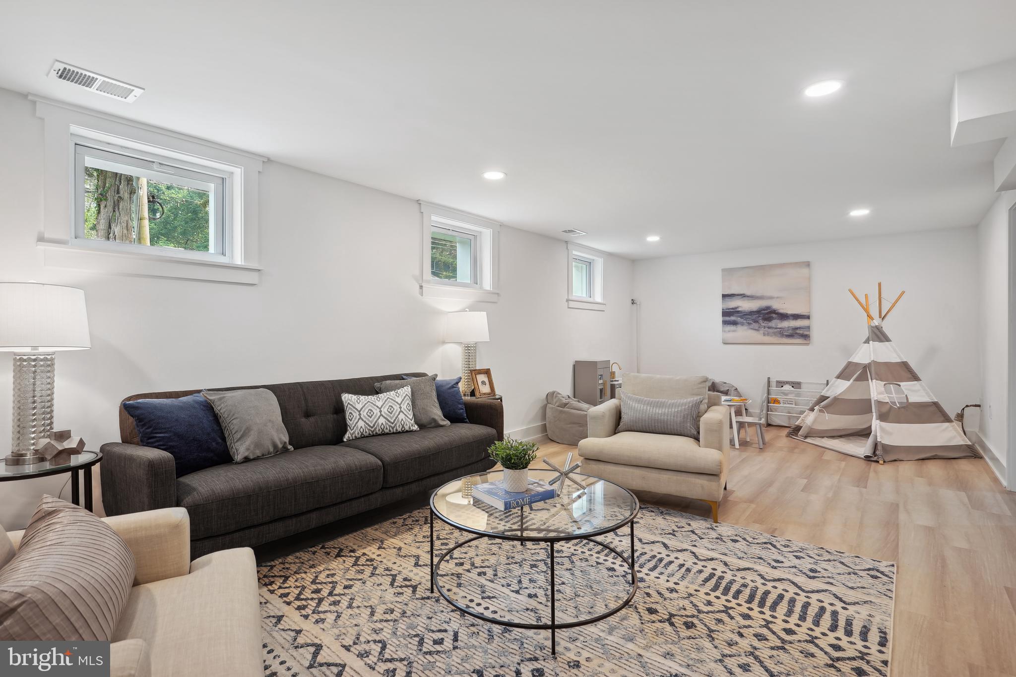 PINEHURST VILLAGE - Residential