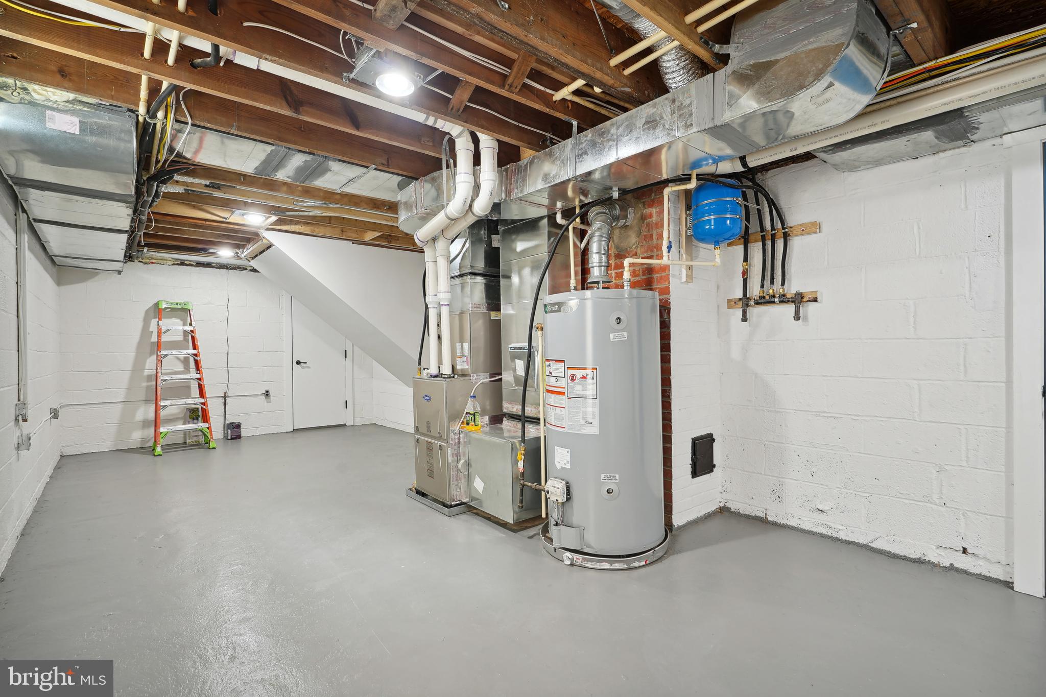 PINEHURST VILLAGE - Residential