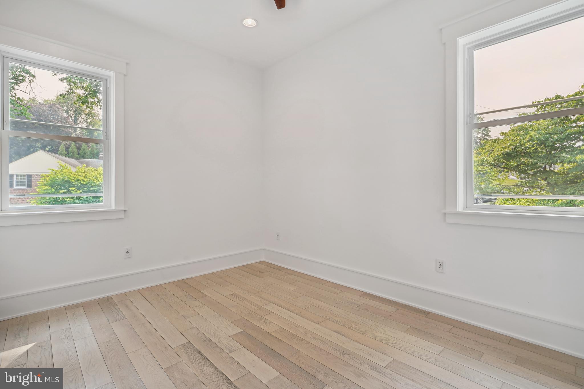 PINEHURST VILLAGE - Residential