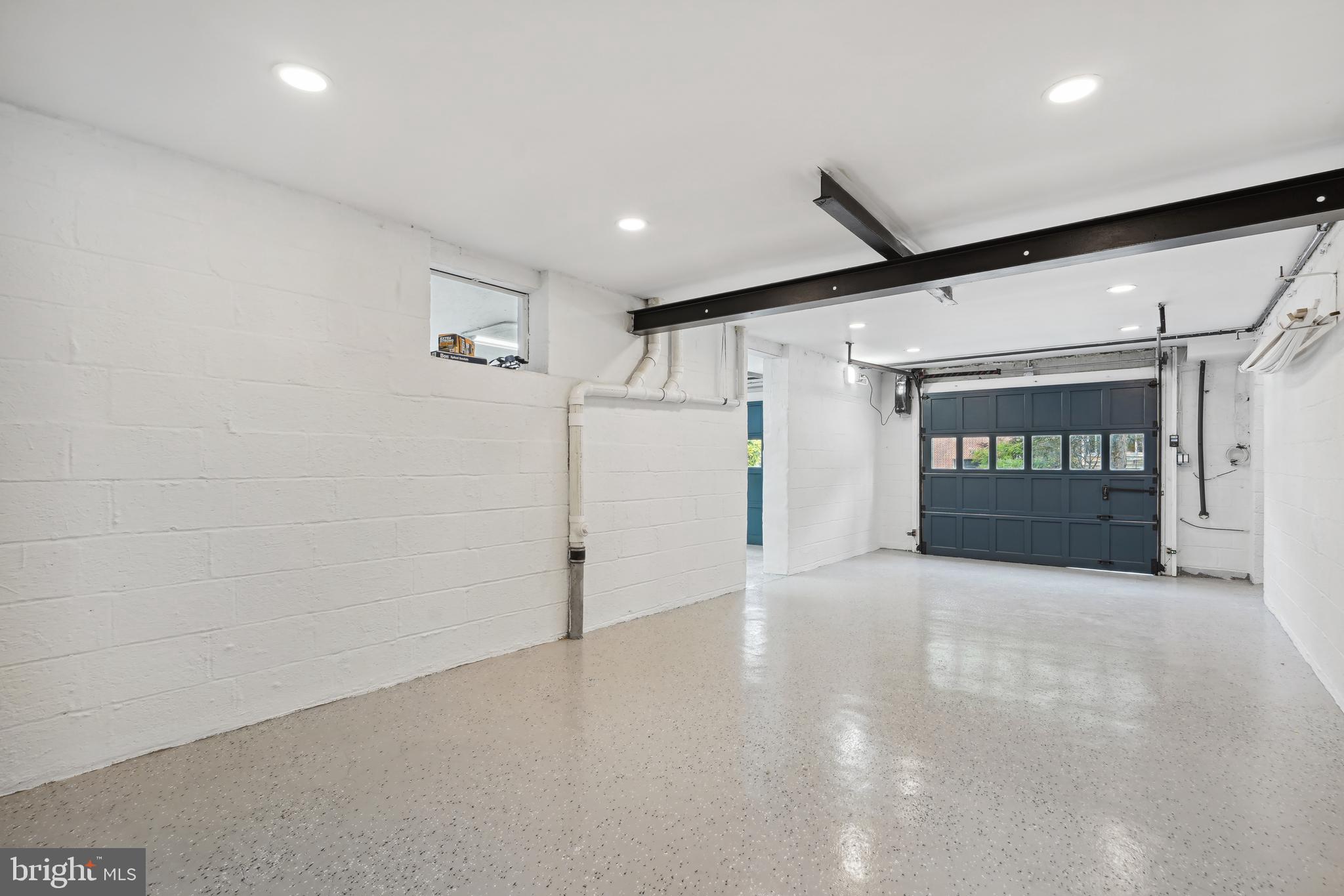 PINEHURST VILLAGE - Residential