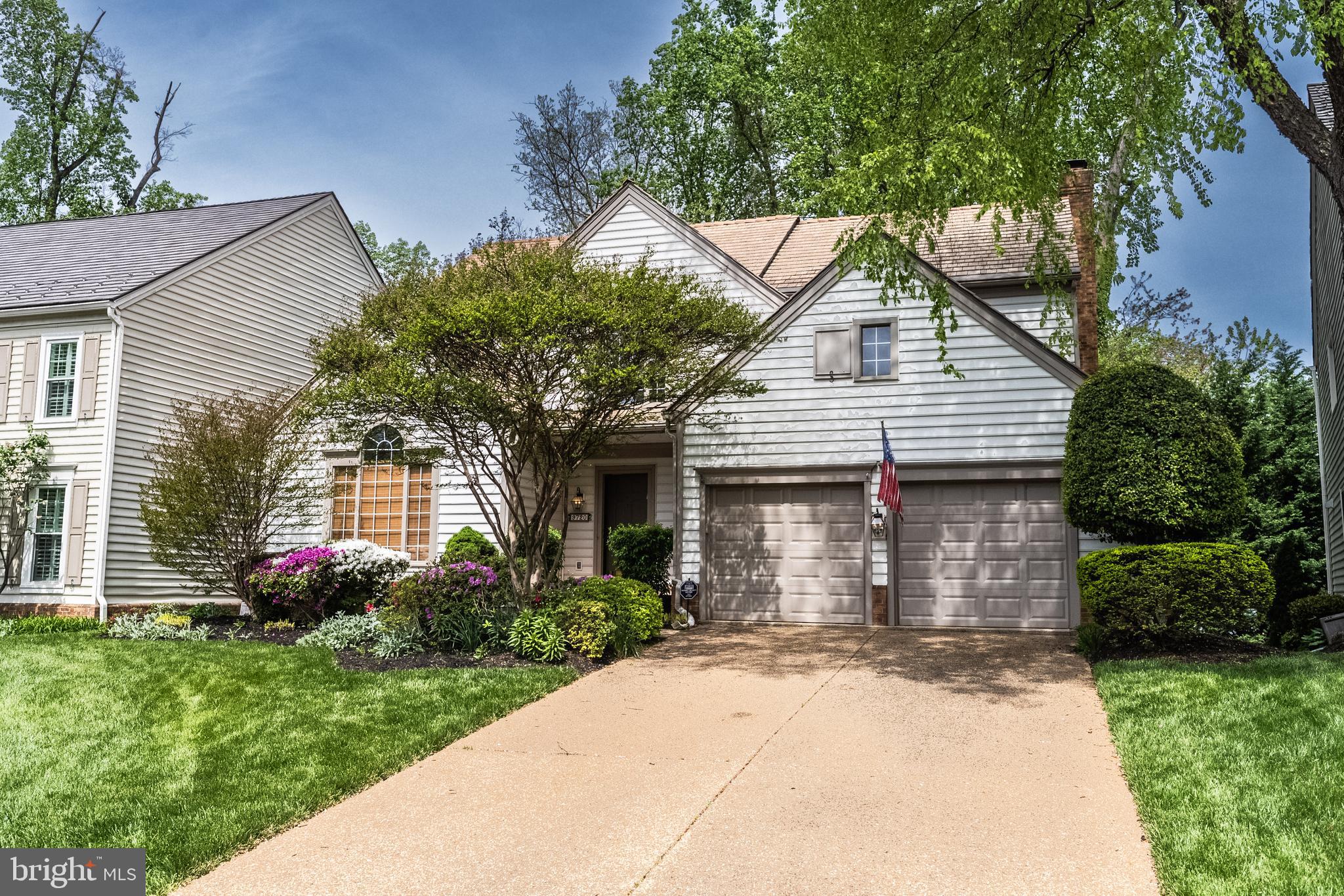 COURTHOUSE OAKS - Residential