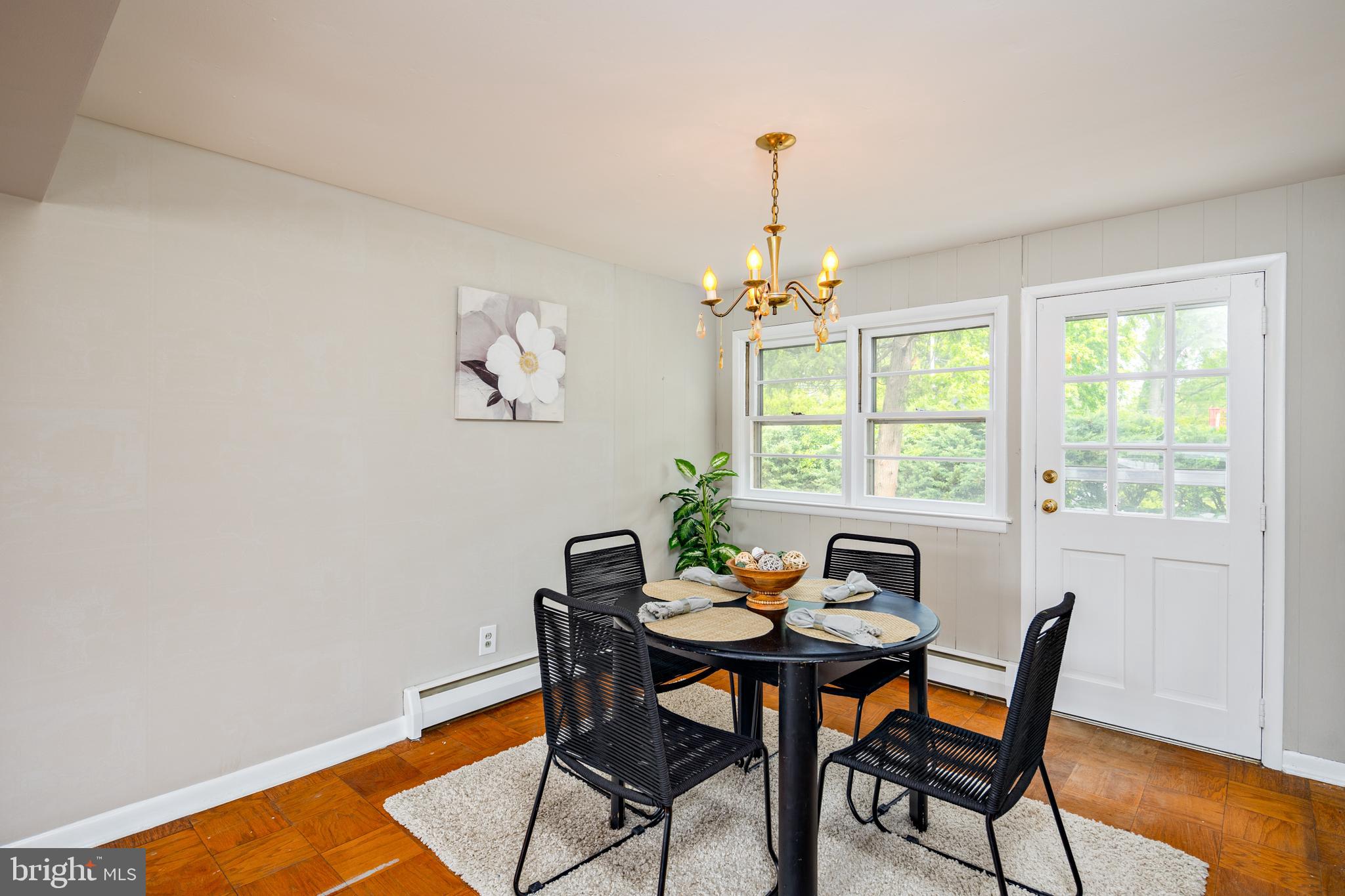 CAMPUS HILLS - Residential