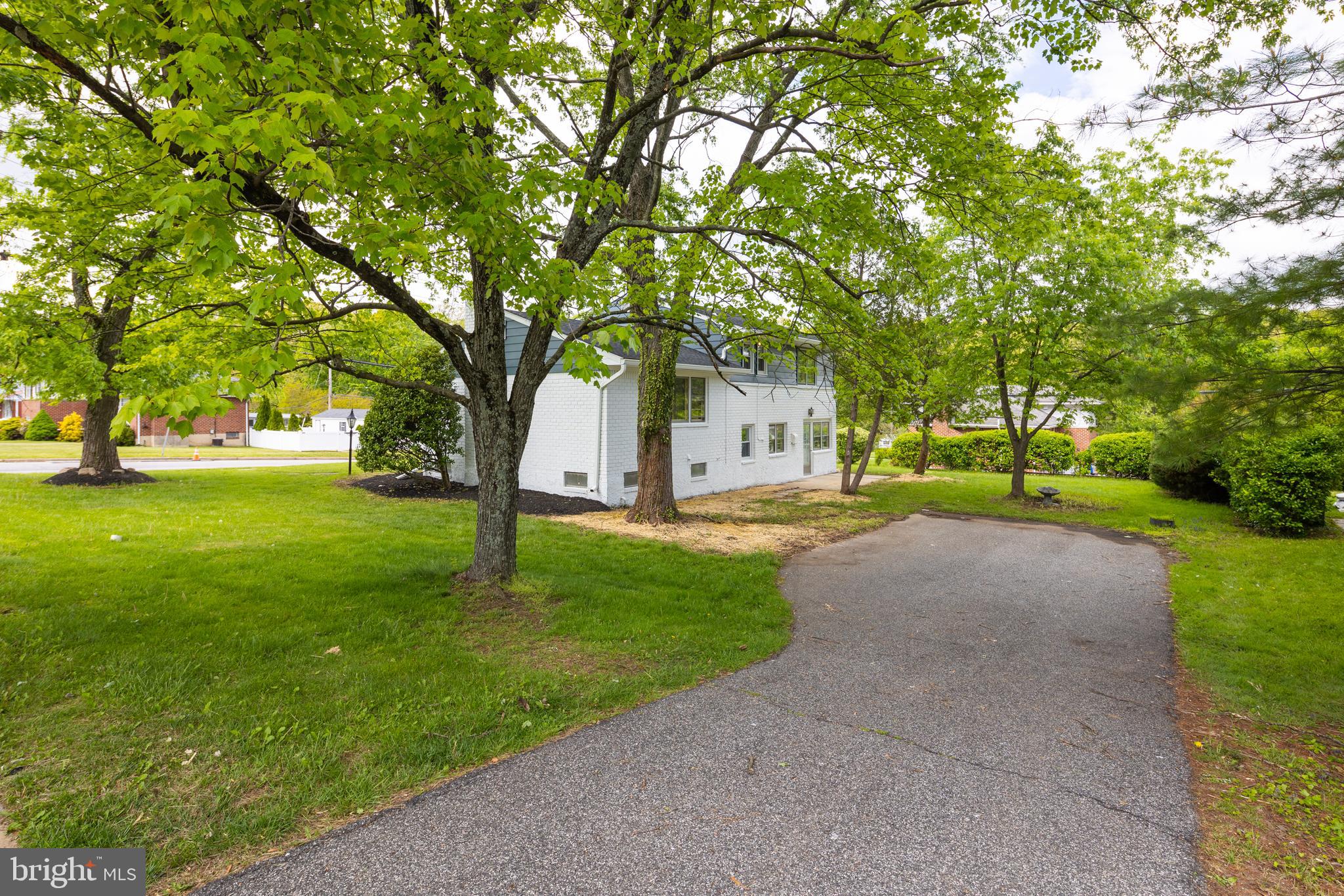 CAMPUS HILLS - Residential