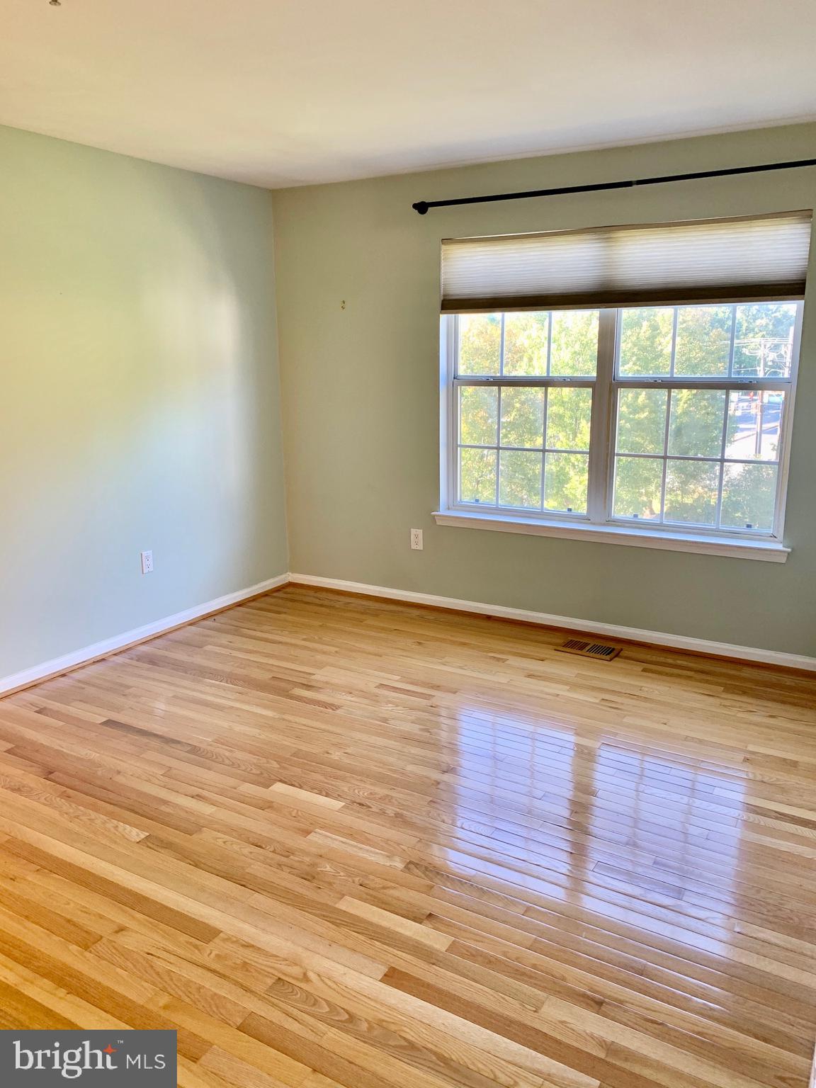 CHERINGTON - Residential Lease