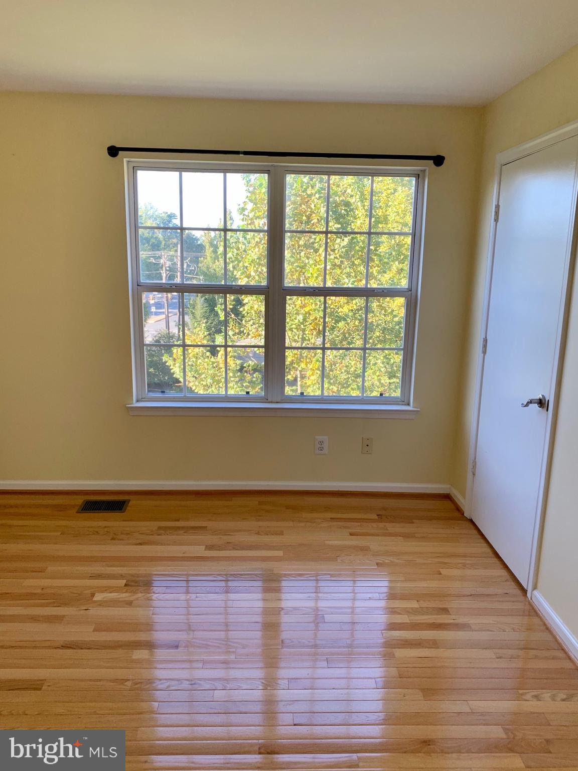 CHERINGTON - Residential Lease