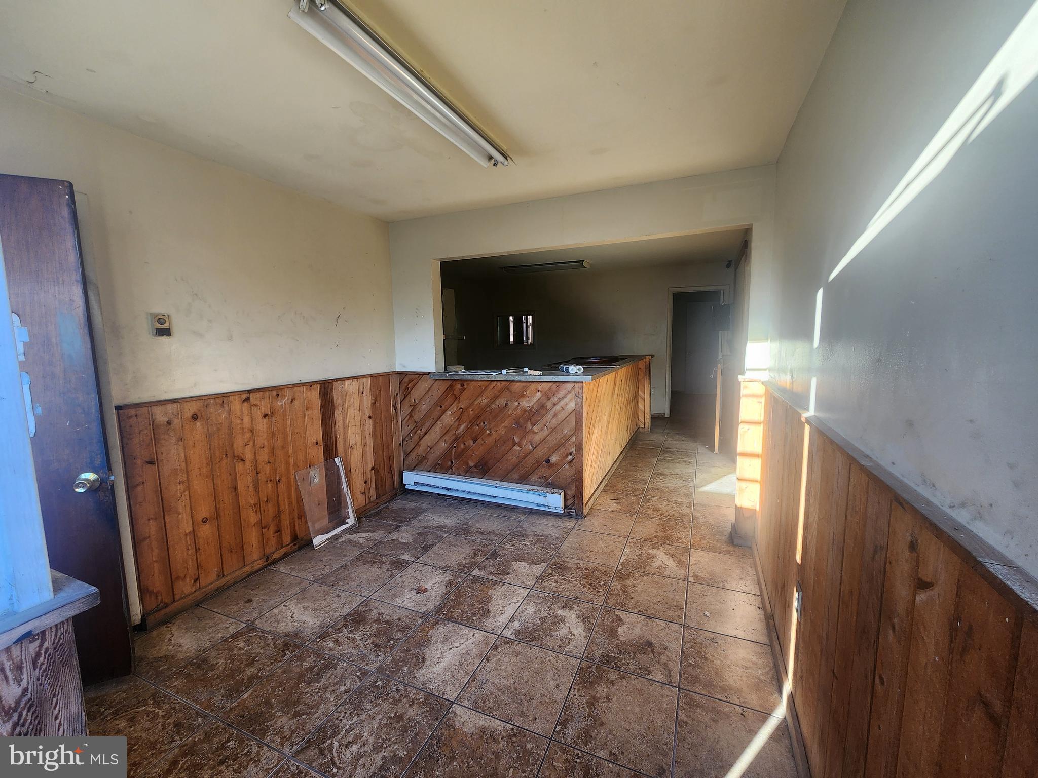 325 STOKES AVE 325,327,359