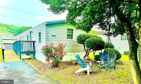 Mobile Home For Sale - 19972 Atlantic Avenue #19227<br/> REHOBOTH BEACH, DE 19971