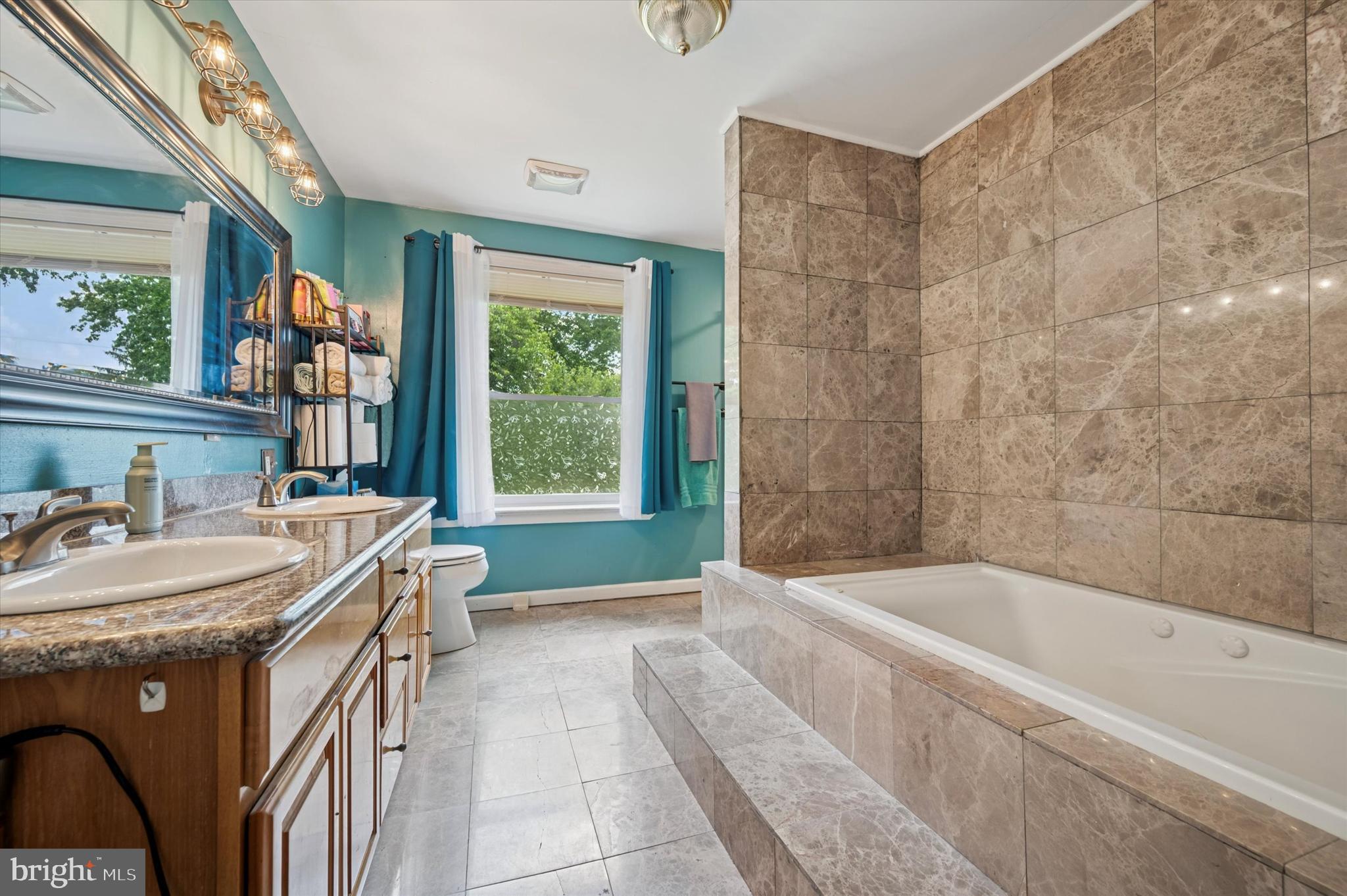 BRISTOL - Residential