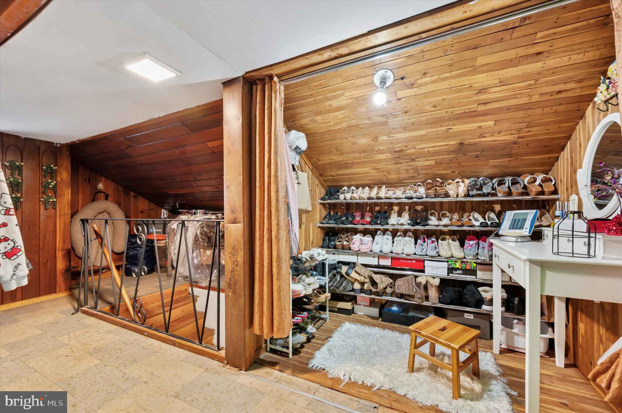 BRISTOL - Residential