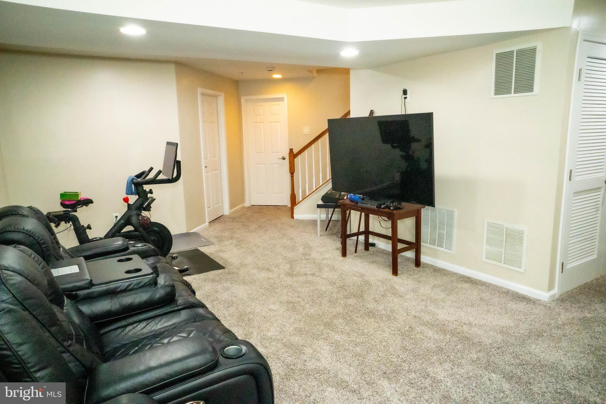 WYNDHOLME WOODS - Residential