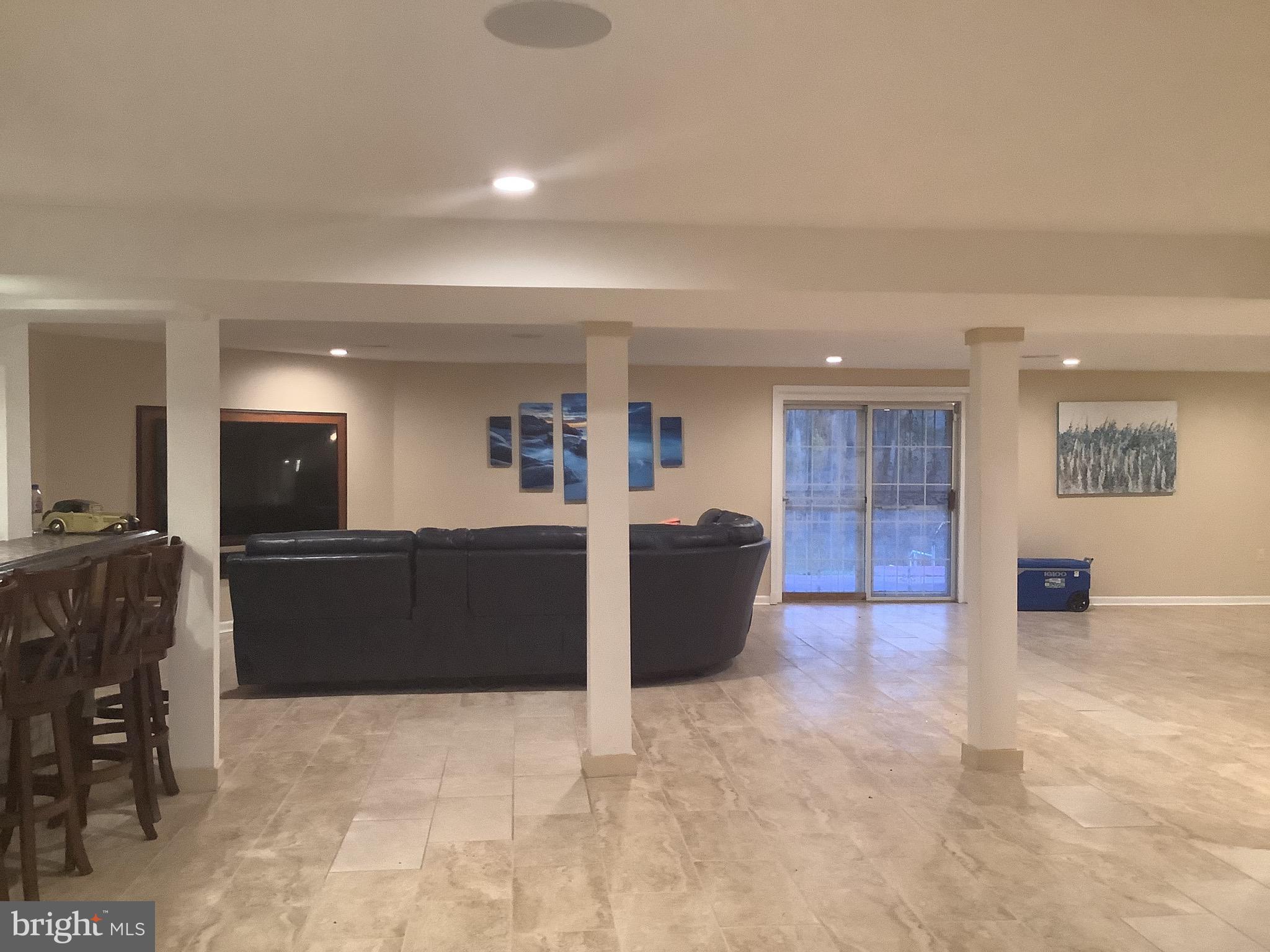 CROOM ACRES - Residential