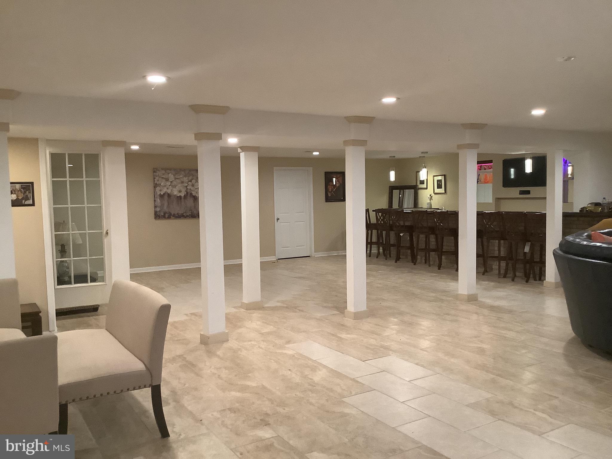 CROOM ACRES - Residential