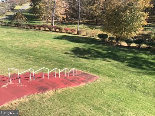 CROOM ACRES - Residential